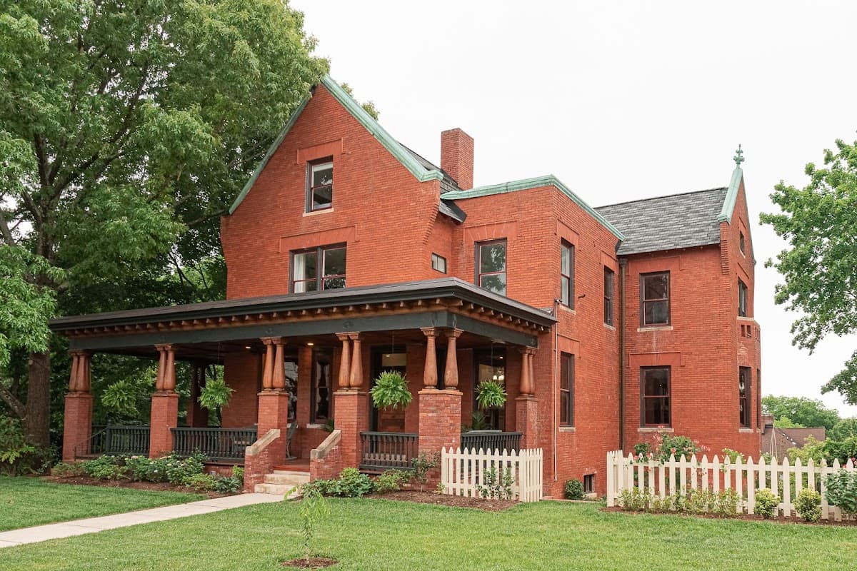 Summit Street Inns | Winston-Salem Historic Inns, Hotel in Winston-Salem