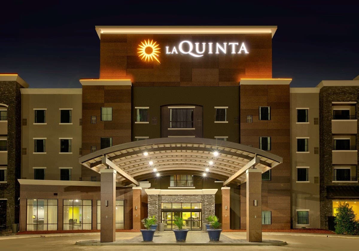La Quinta Inn & Suites by Wyndham Lubbock Southwest, Hotel in Wolfforth