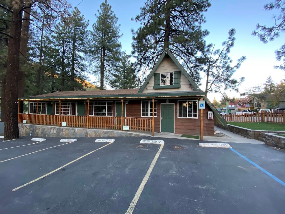 Canyon Creek Inn, Motel in Wrightwood
