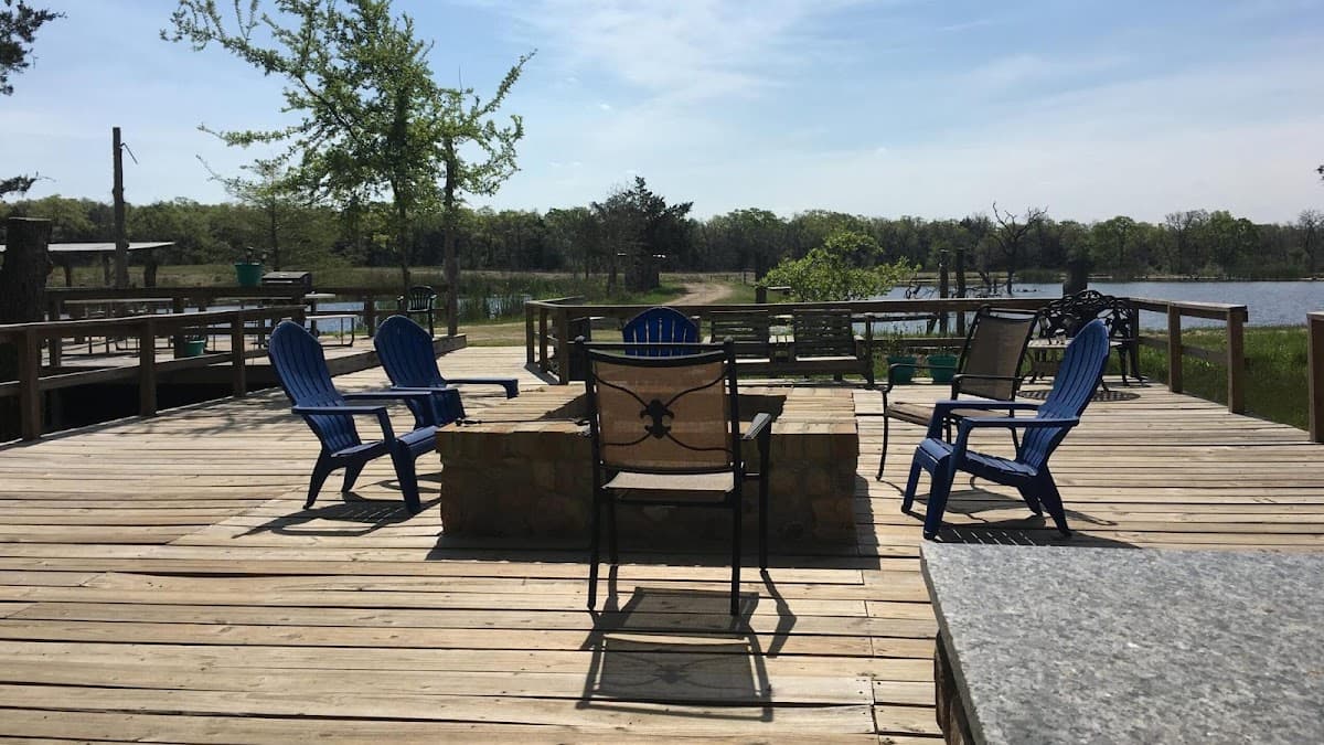 Outcast Landing, Resort in Wyldwood