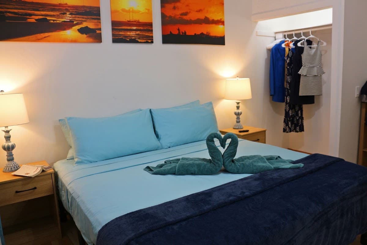Roadrunners Roost Apartment Hotel: A Cozy, Productive Perch, Hotel in Wyldwood