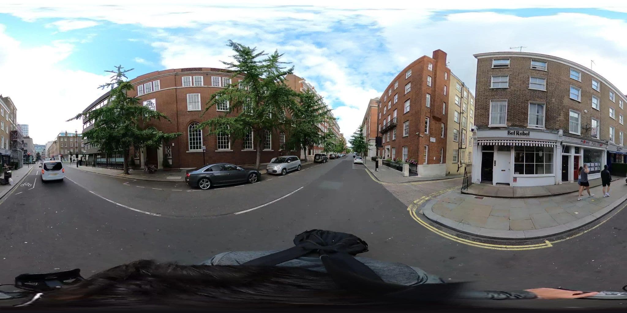 Street view near Upper Berkeley Hotel, West End of London — © asturksever (CC BY-SA · Mapillary)