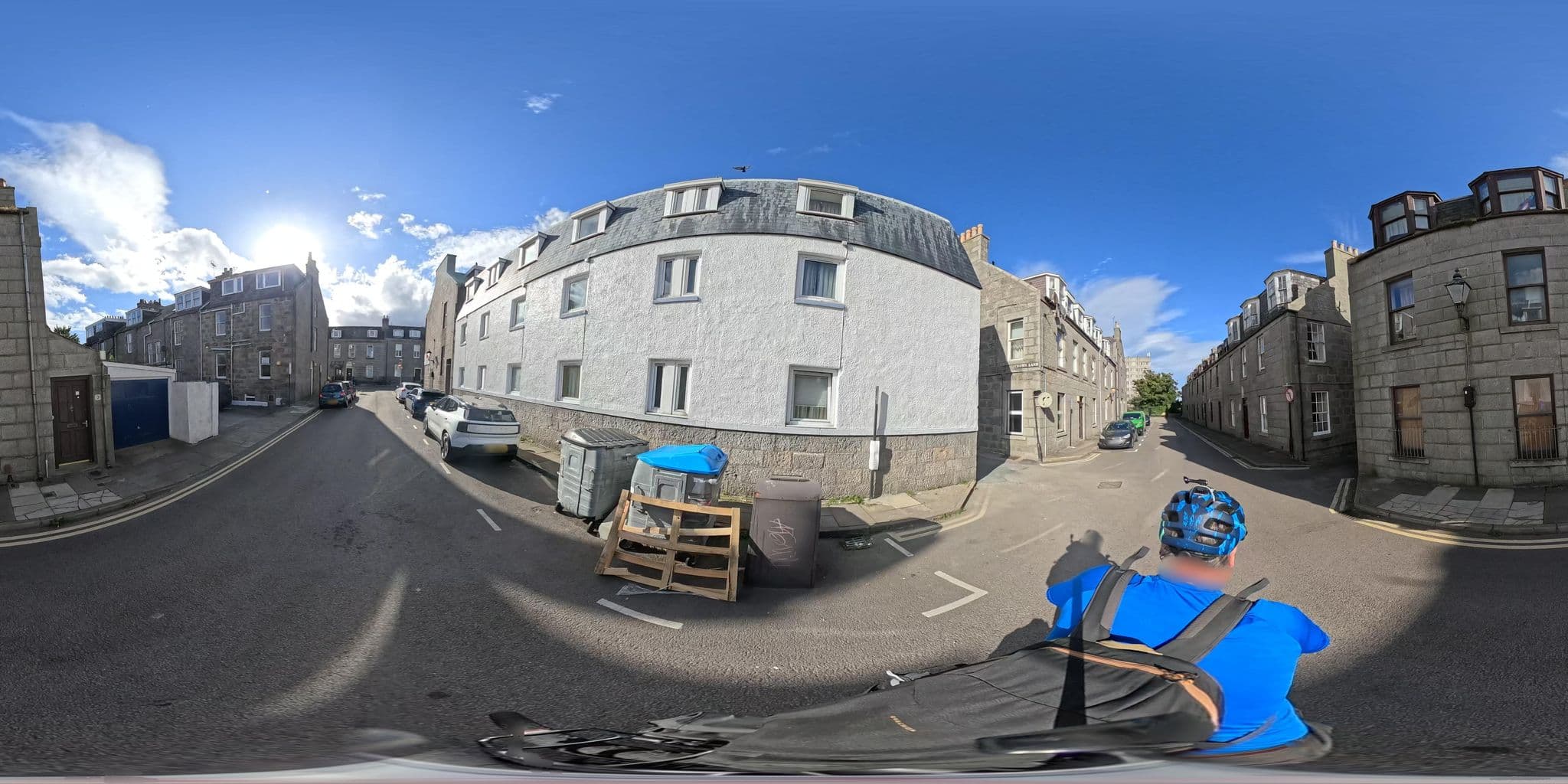 Street view near Royal Crown Guest House, Aberdeen — © coetserw (CC BY-SA · Mapillary)