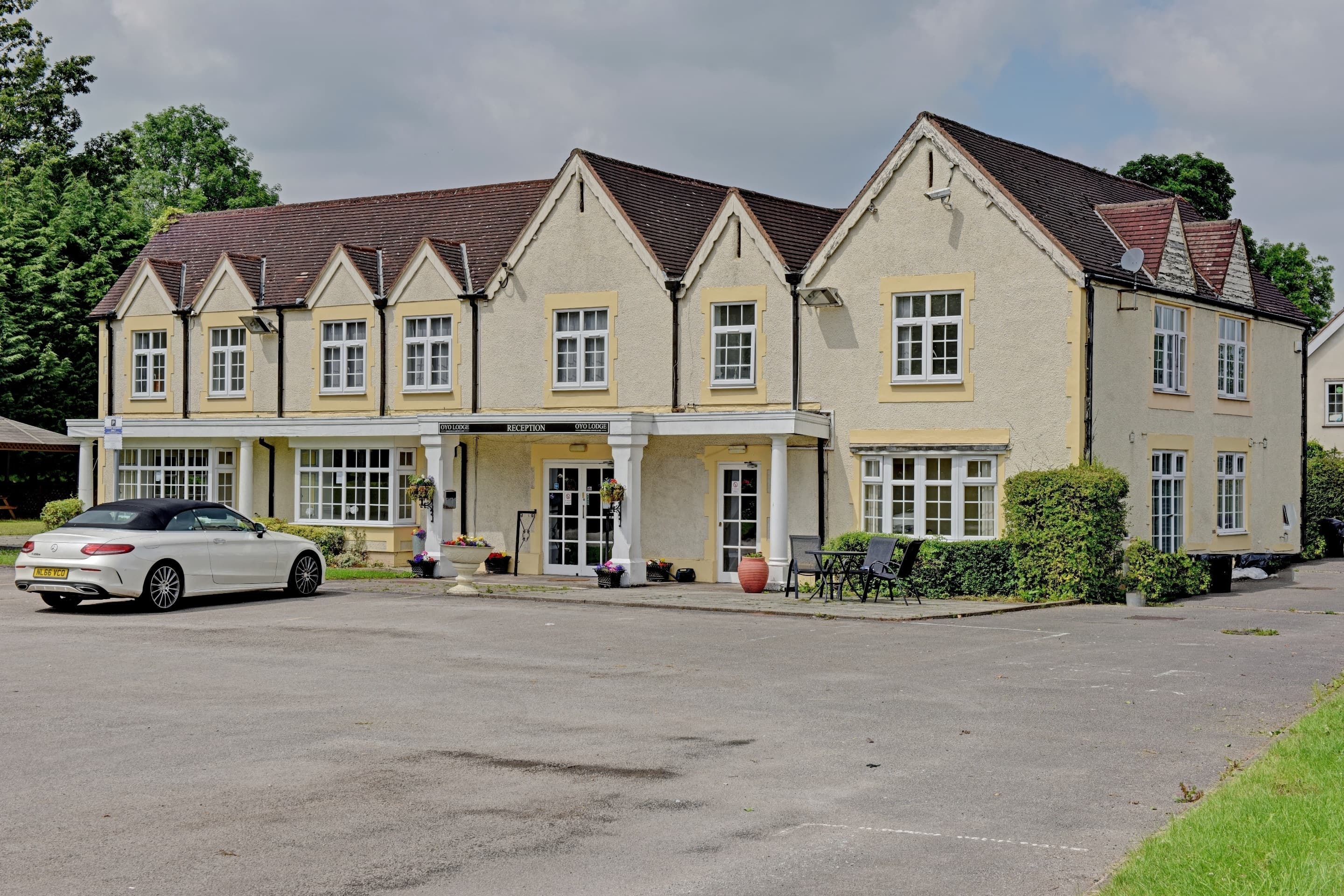 OYO the Gables Hotel, Birmingham Airport, Chelmsley Wood