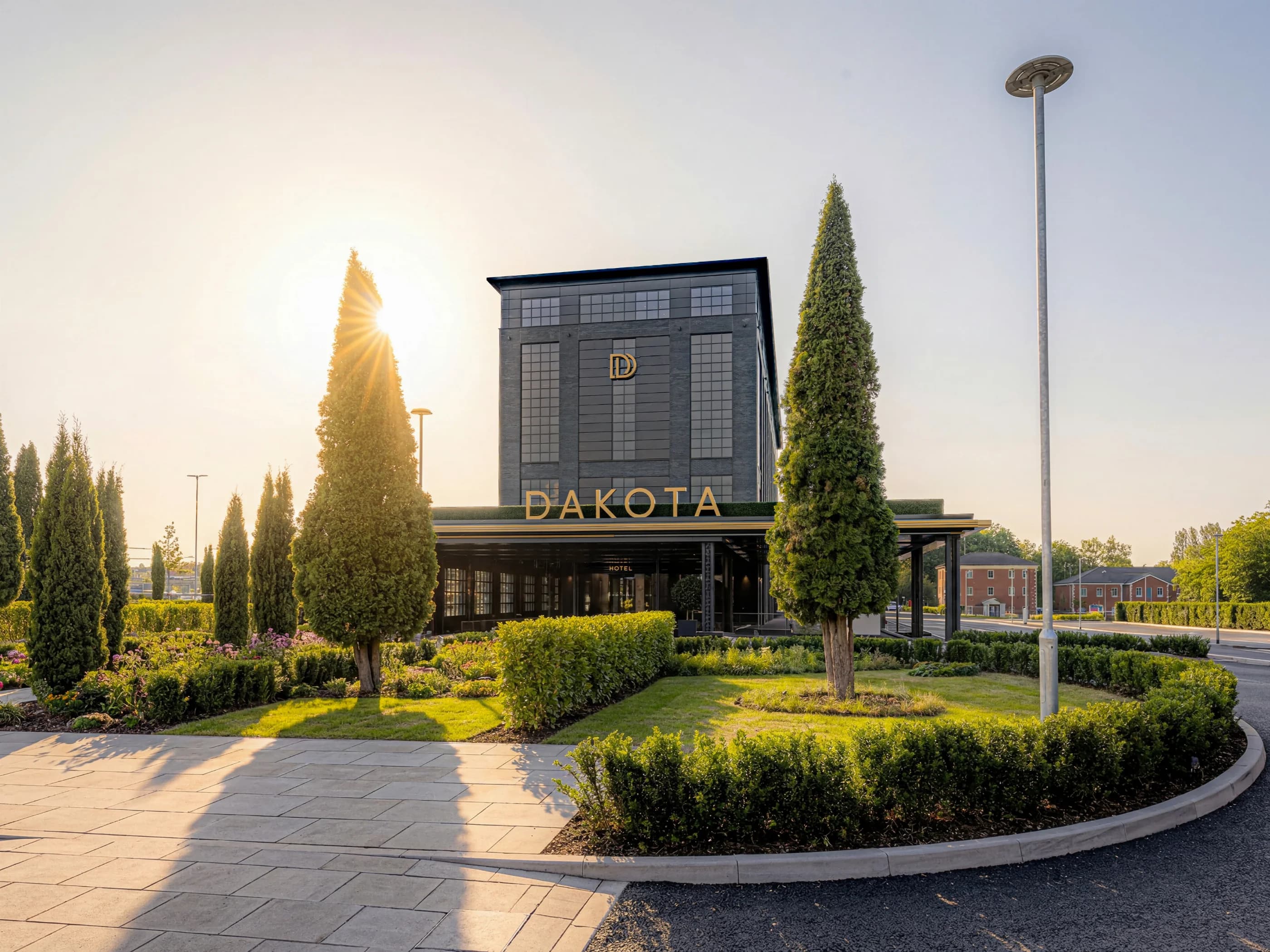 Dakota Hotel Manchester Airport, Hale Barns