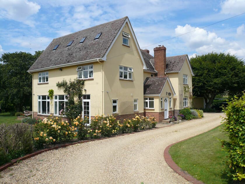 The Newnham White House, Ashwell