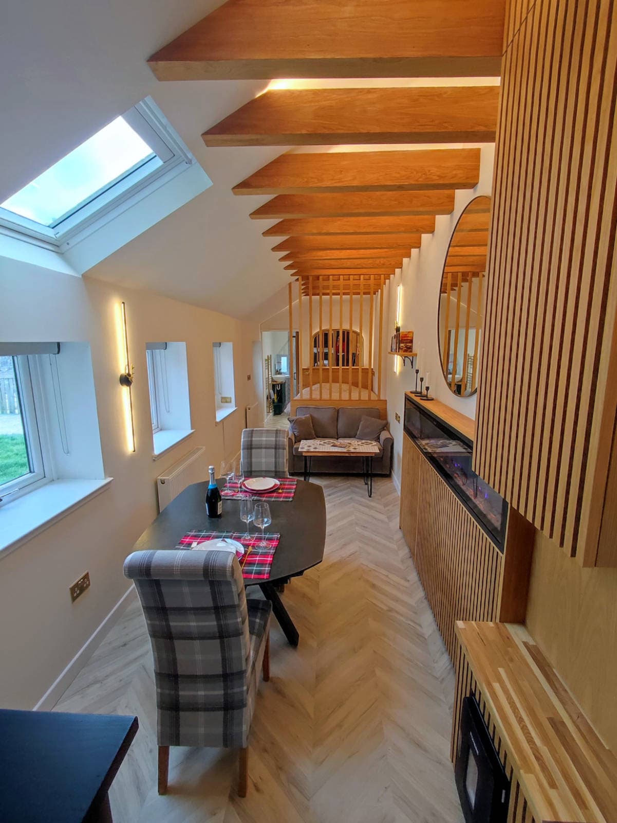Elena's Seaside Mansion - Ayr, Ayr