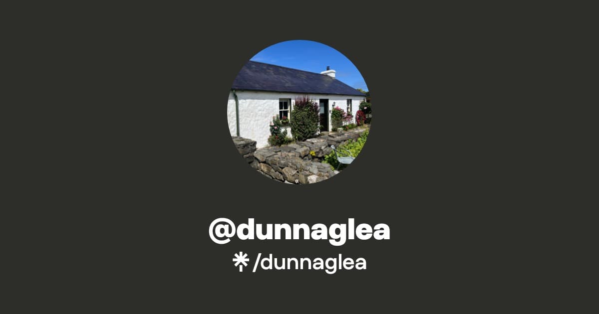 Dunnaglea Cottage, Ballintoy Harbour
