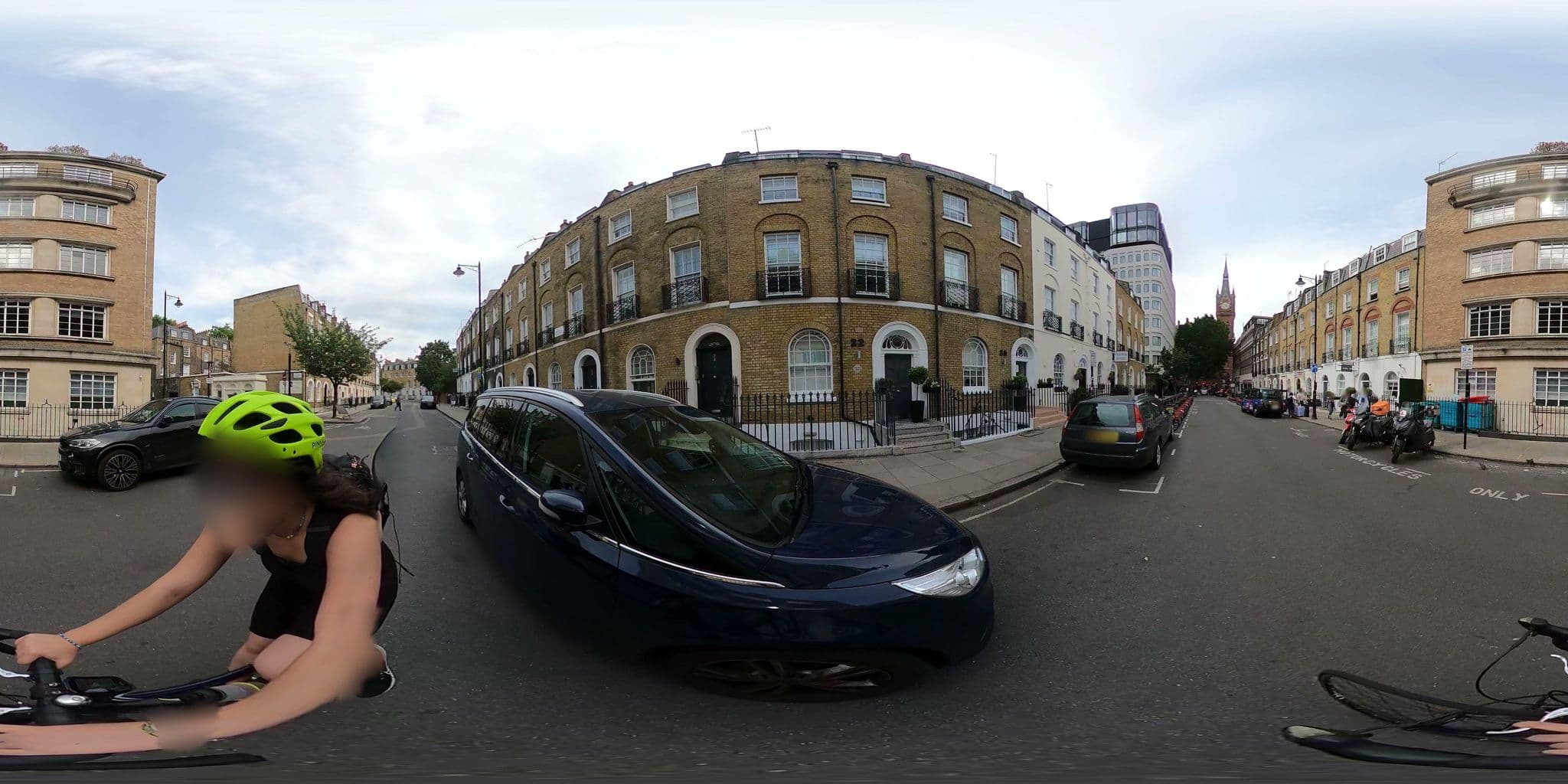 Street view near Central Hotel London, King's Cross — © cernbyln (CC BY-SA · Mapillary)