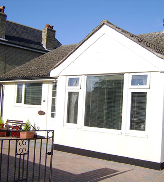 Junes B and B, Royston