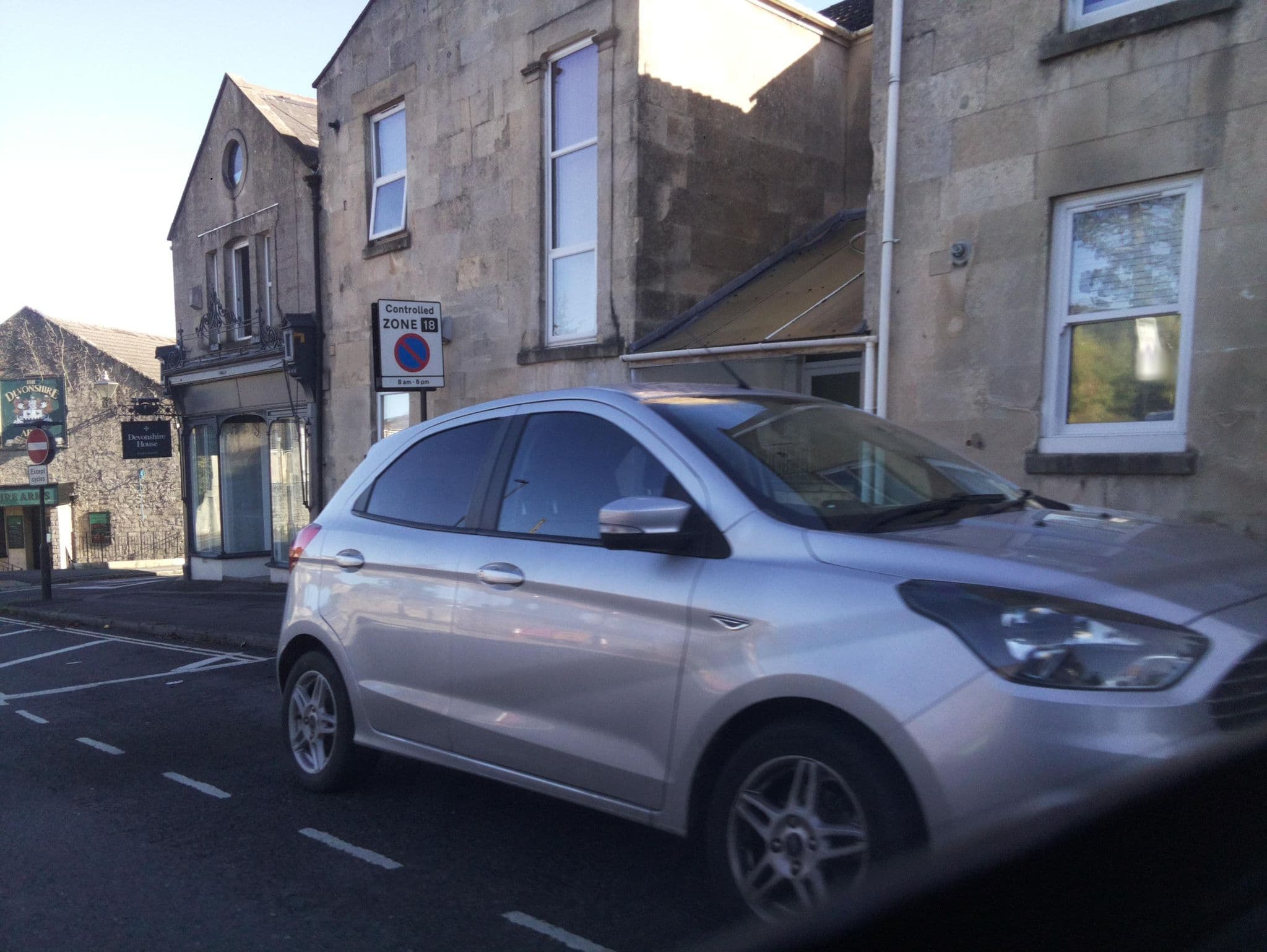 Street view near Devonshire House, Bath