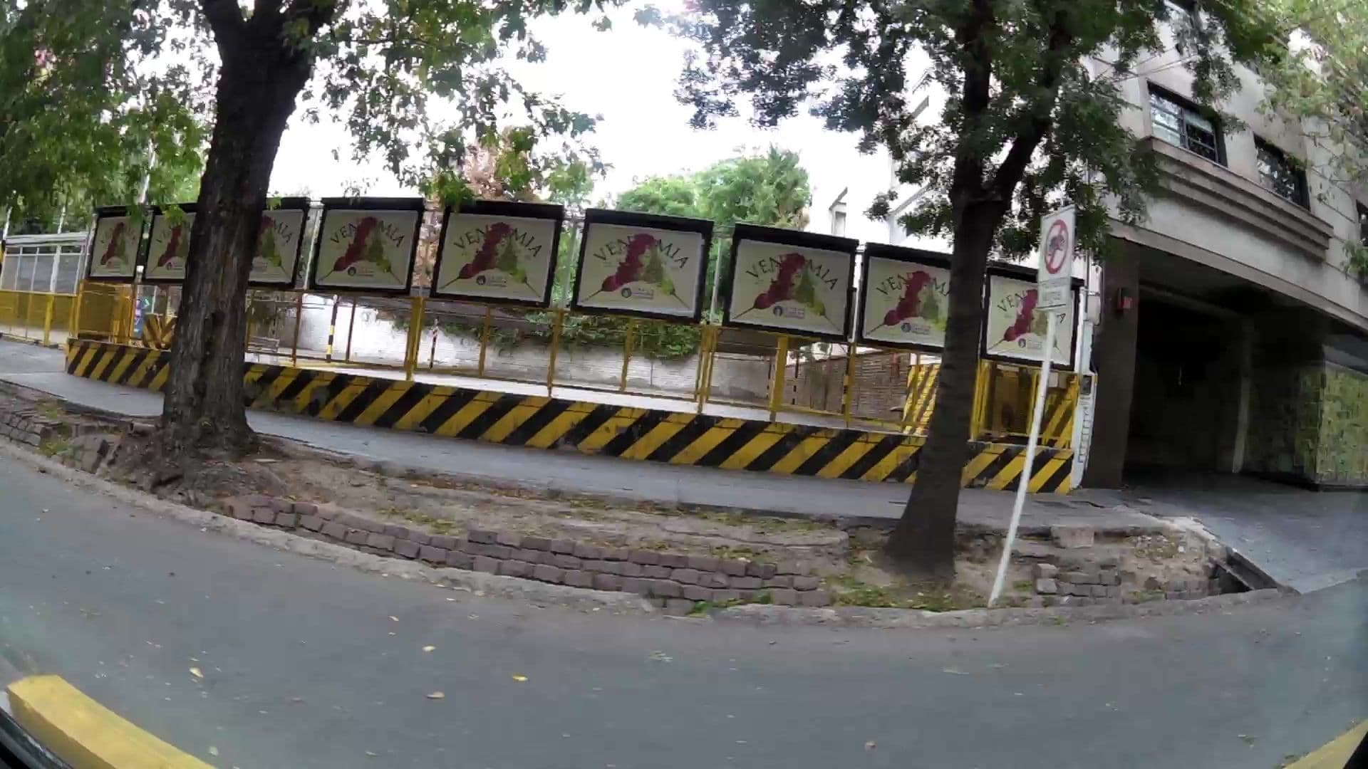 Street view near Independencia square hostel, Mendoza