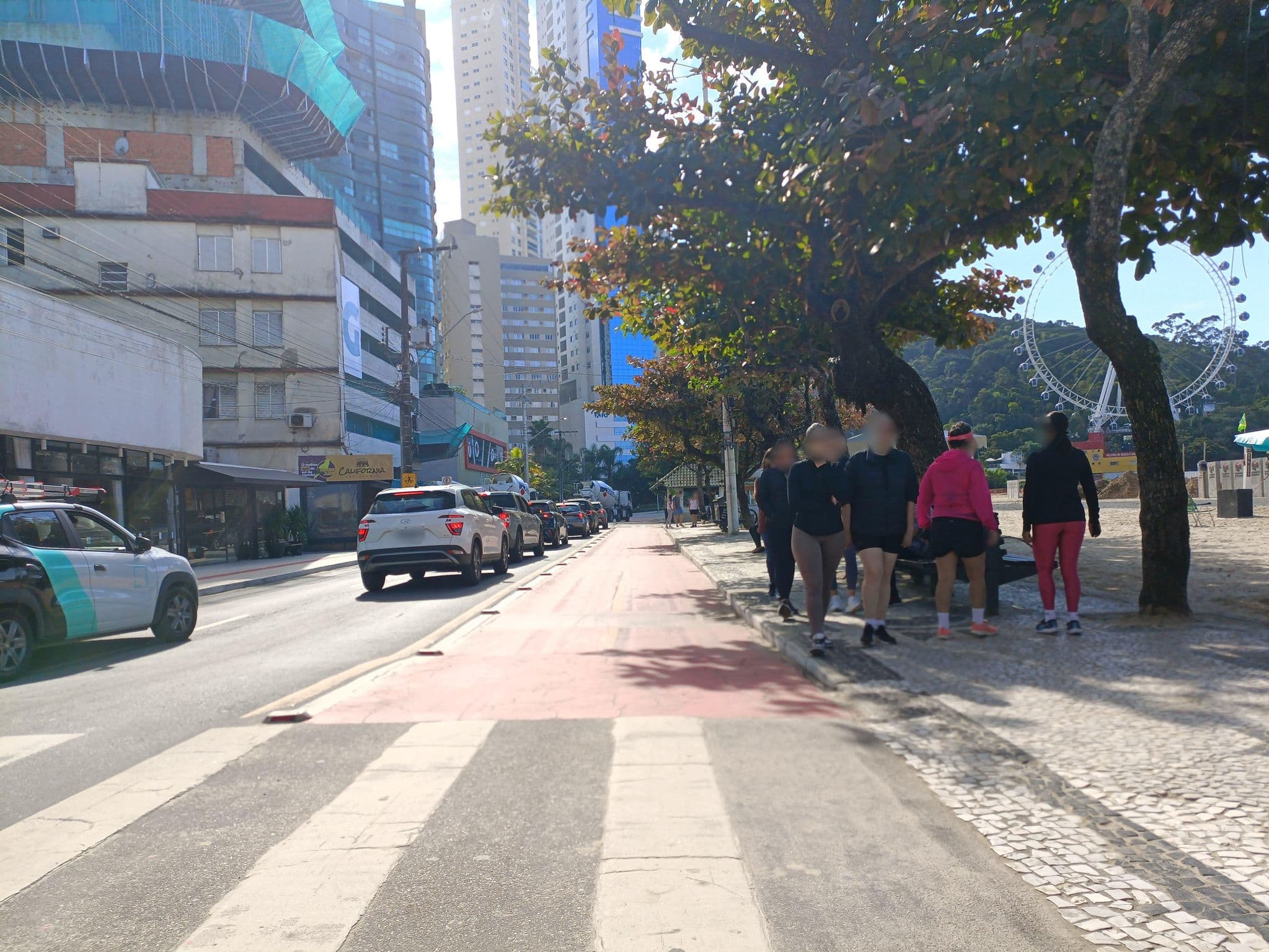 Street view near Marambaia Hotel, Balneário Camboriú — © ags1968 (CC BY-SA · Mapillary)