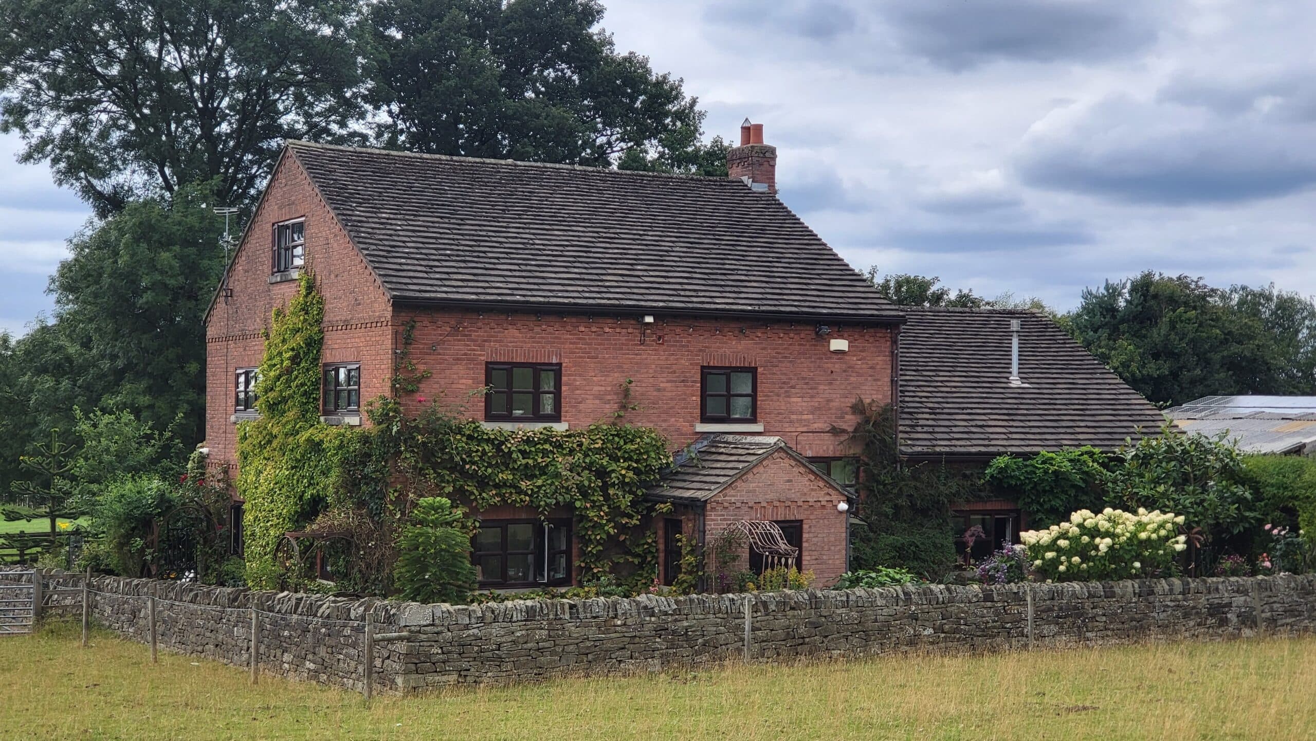 Red Oaks Farm - B & B Accommodation / Log Pod - Bollington -Macclesfield, Bollington