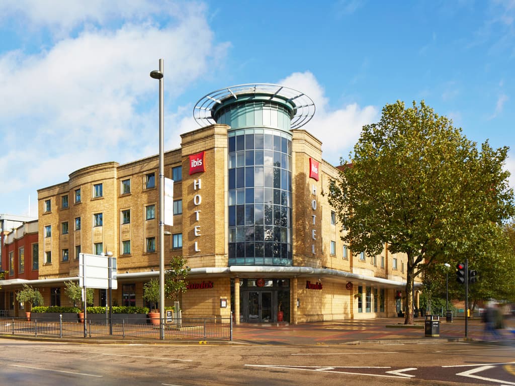 ibis London Stratford, Stratford