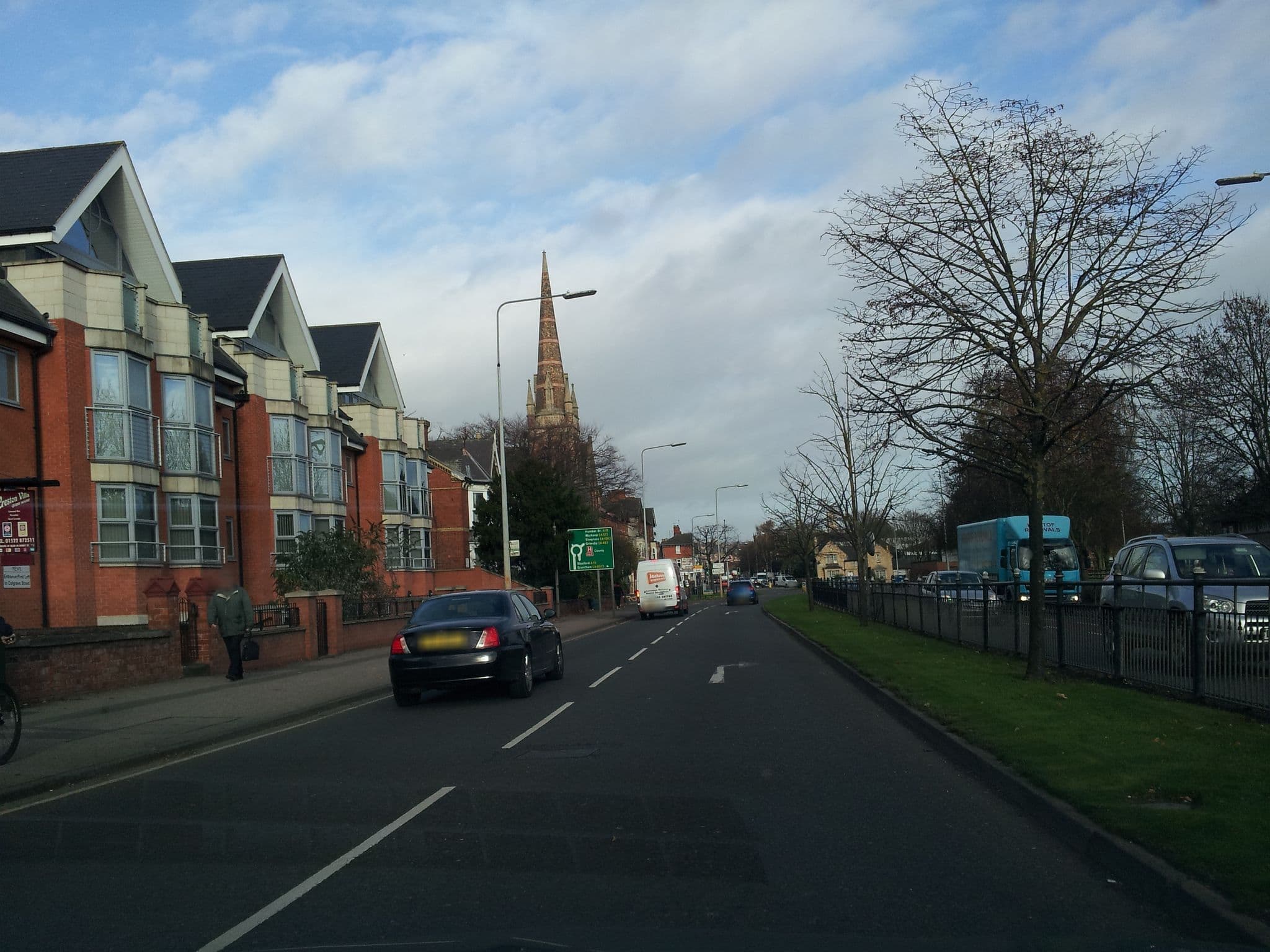 Street view near Creston Villa Guest House, Lincoln — © adam2 (CC BY-SA · Mapillary)