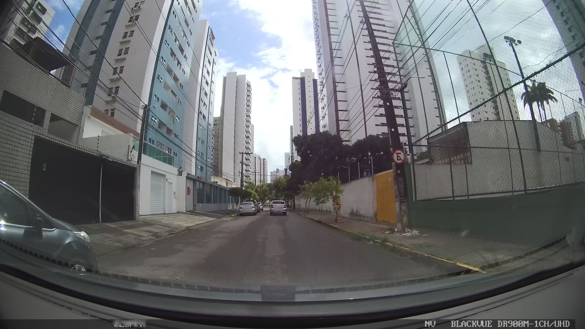 Street view near Em construção, Recife — © kaart_4 (CC BY-SA · Mapillary)
