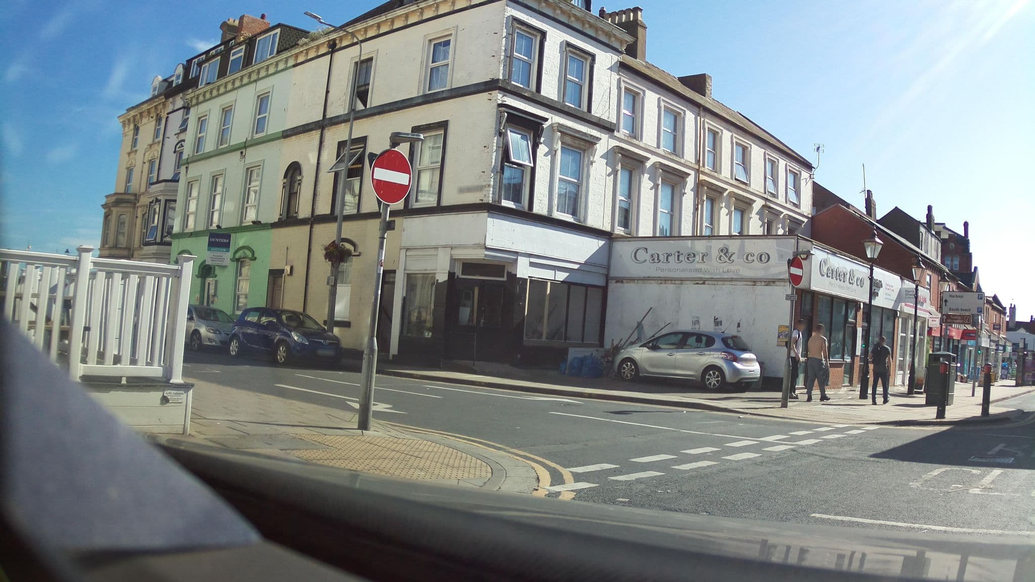 Street view near The Crescent, Bridlington — © southglos (CC BY-SA · Mapillary)