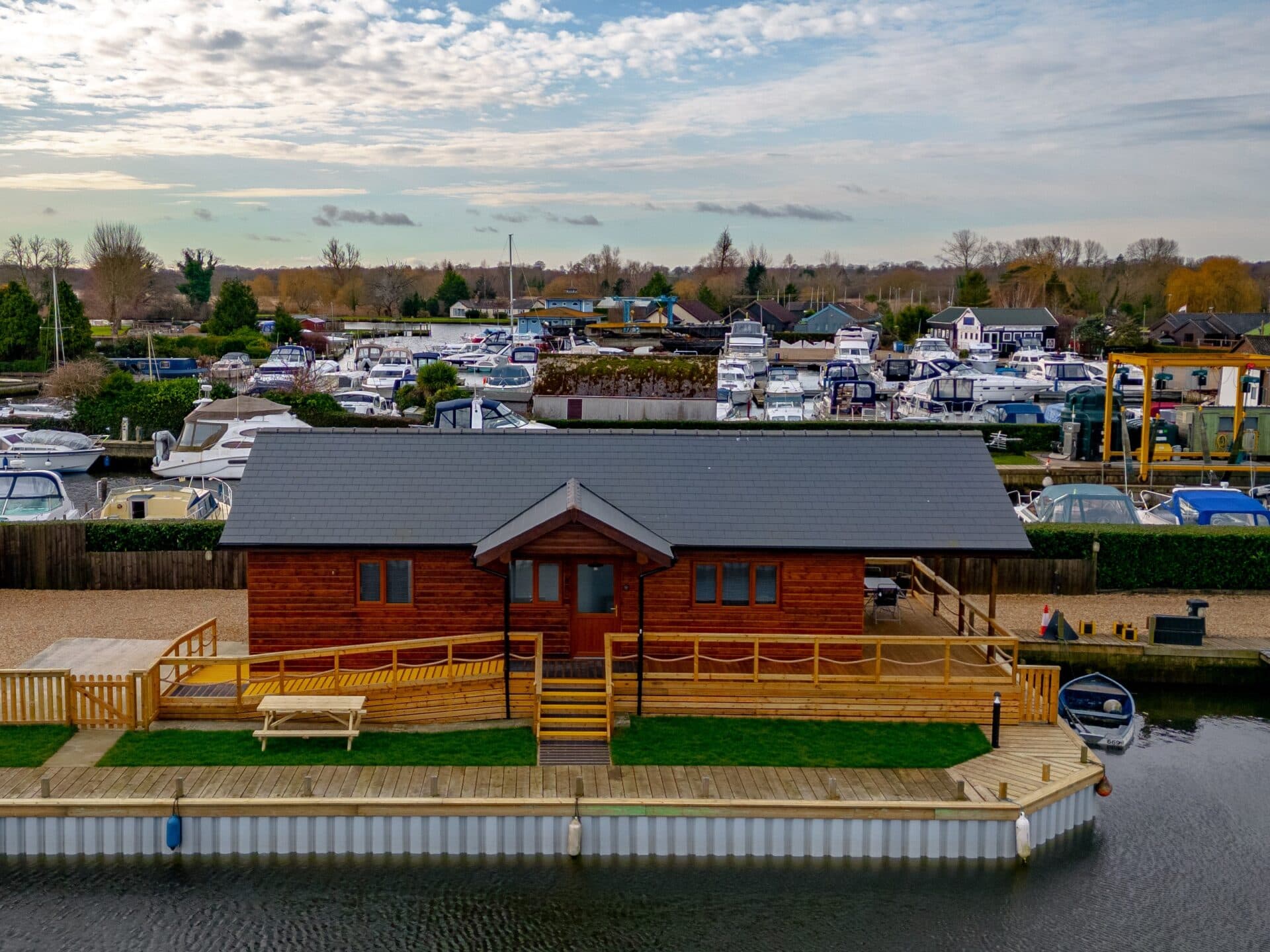 River Bay - Norfolk Holiday Lodges, Brundall