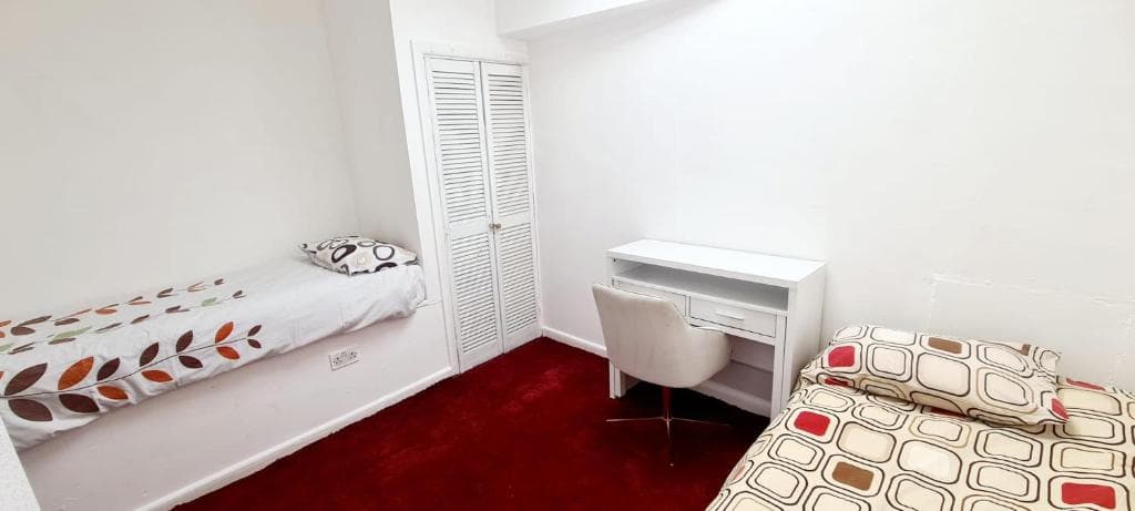 Olly’s place, Fallowfield