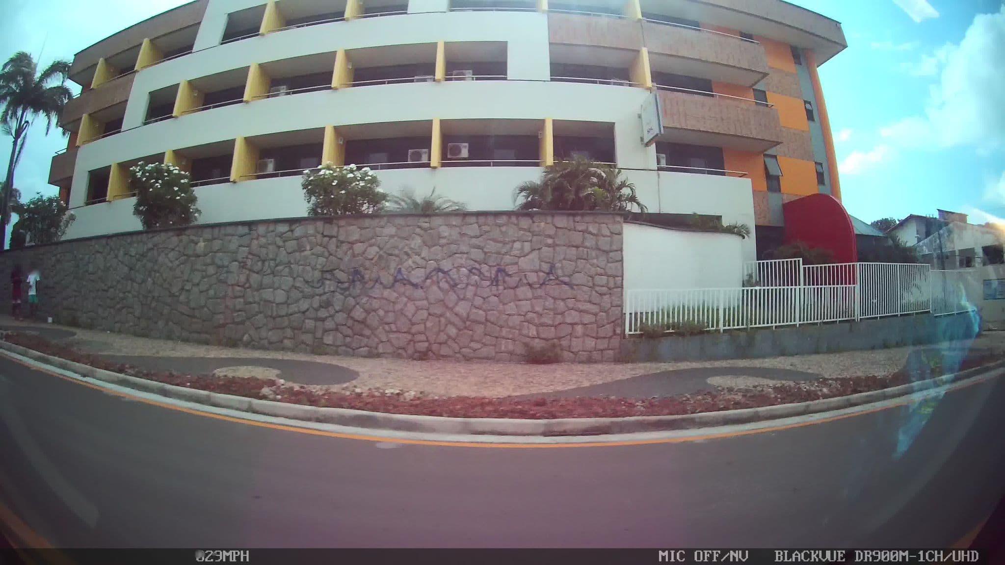 Street view near Hotel SESC Olho D'Água, São Luís — © kaart_1 (CC BY-SA · Mapillary)