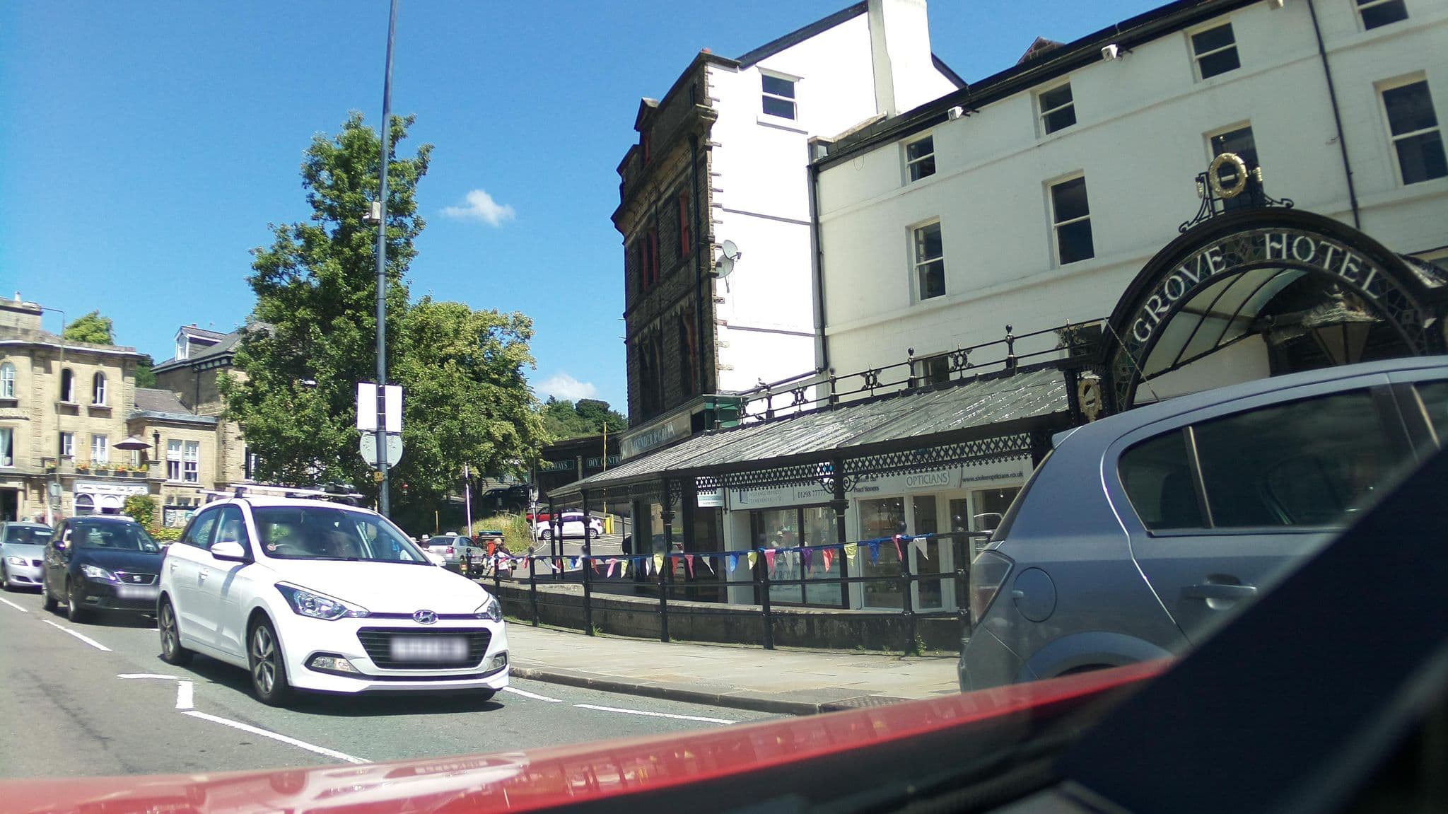Street view near Grove Hotel, Buxton — © southglos (CC BY-SA · Mapillary)