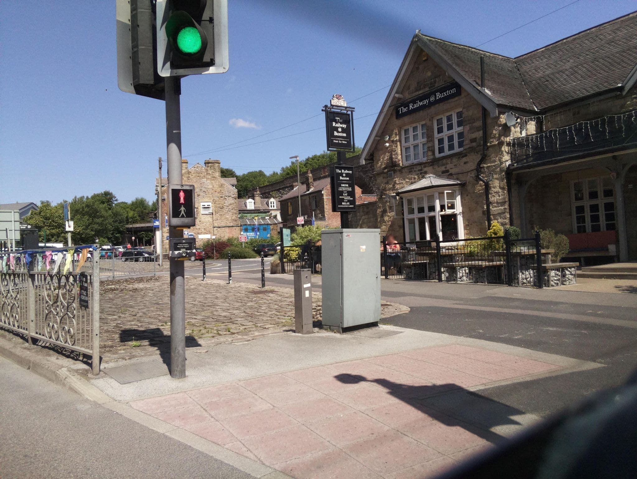 Street view near Character Cottage With Garden - Central Buxton, Buxton — © southglos (CC BY-SA · Mapillary)