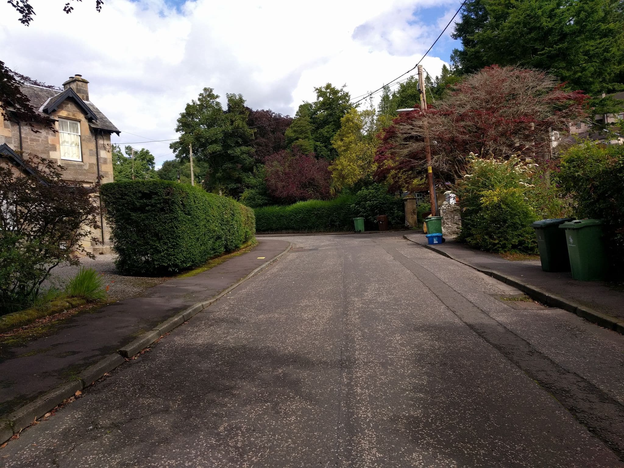 Street view near Lubnaig Guest House - Small Double Room - Coach House, Callander — © stooj (CC BY-SA · Mapillary)