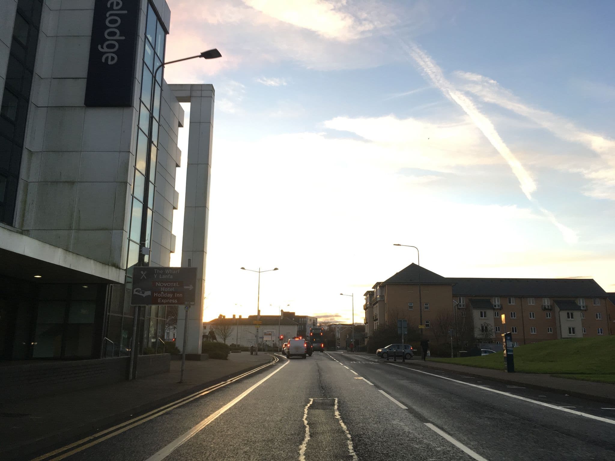 Street view near Travelodge Cardiff Atlantic Wharf, Cardiff — © southglos (CC BY-SA · Mapillary)