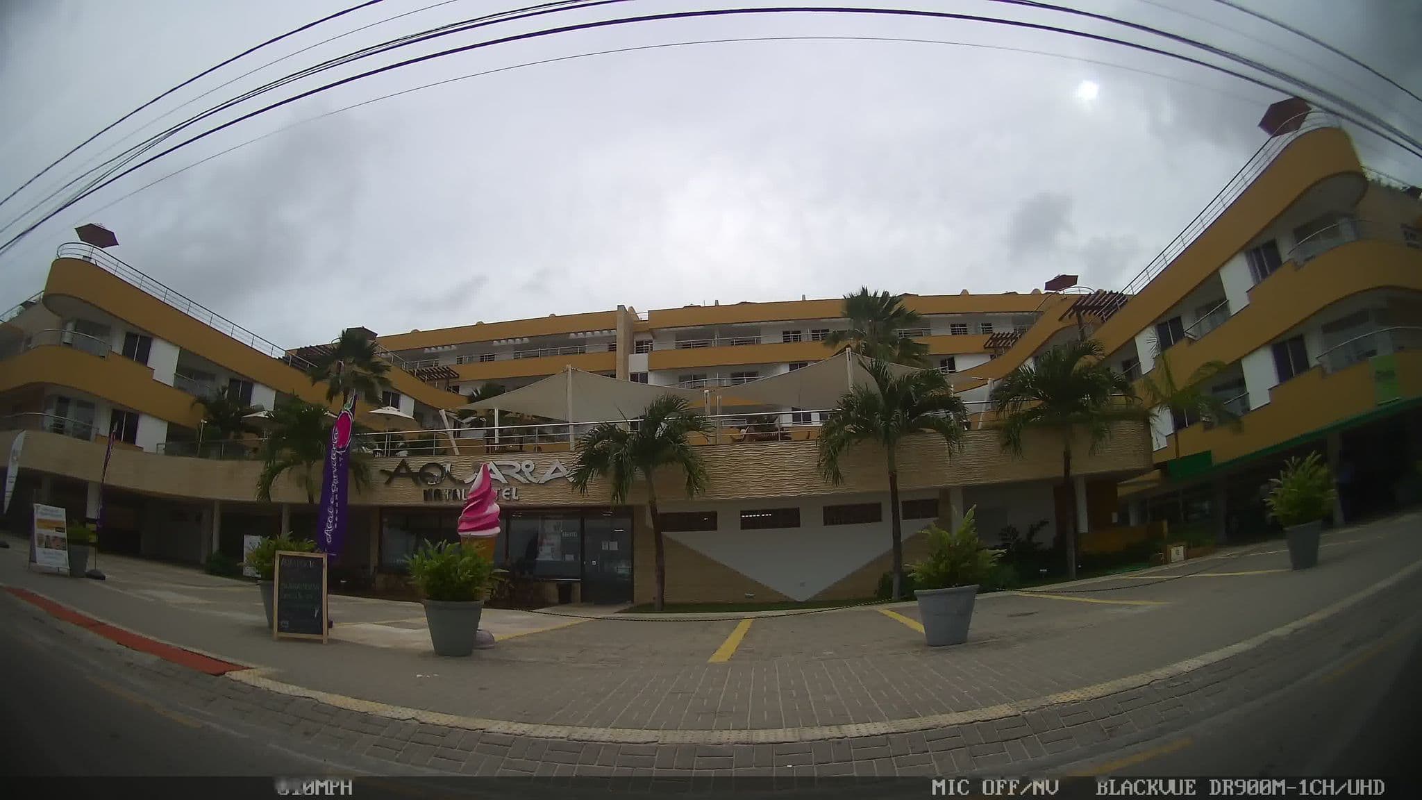 Street view near Aquaria Natal Hotel, Natal — © kaart_4 (CC BY-SA · Mapillary)