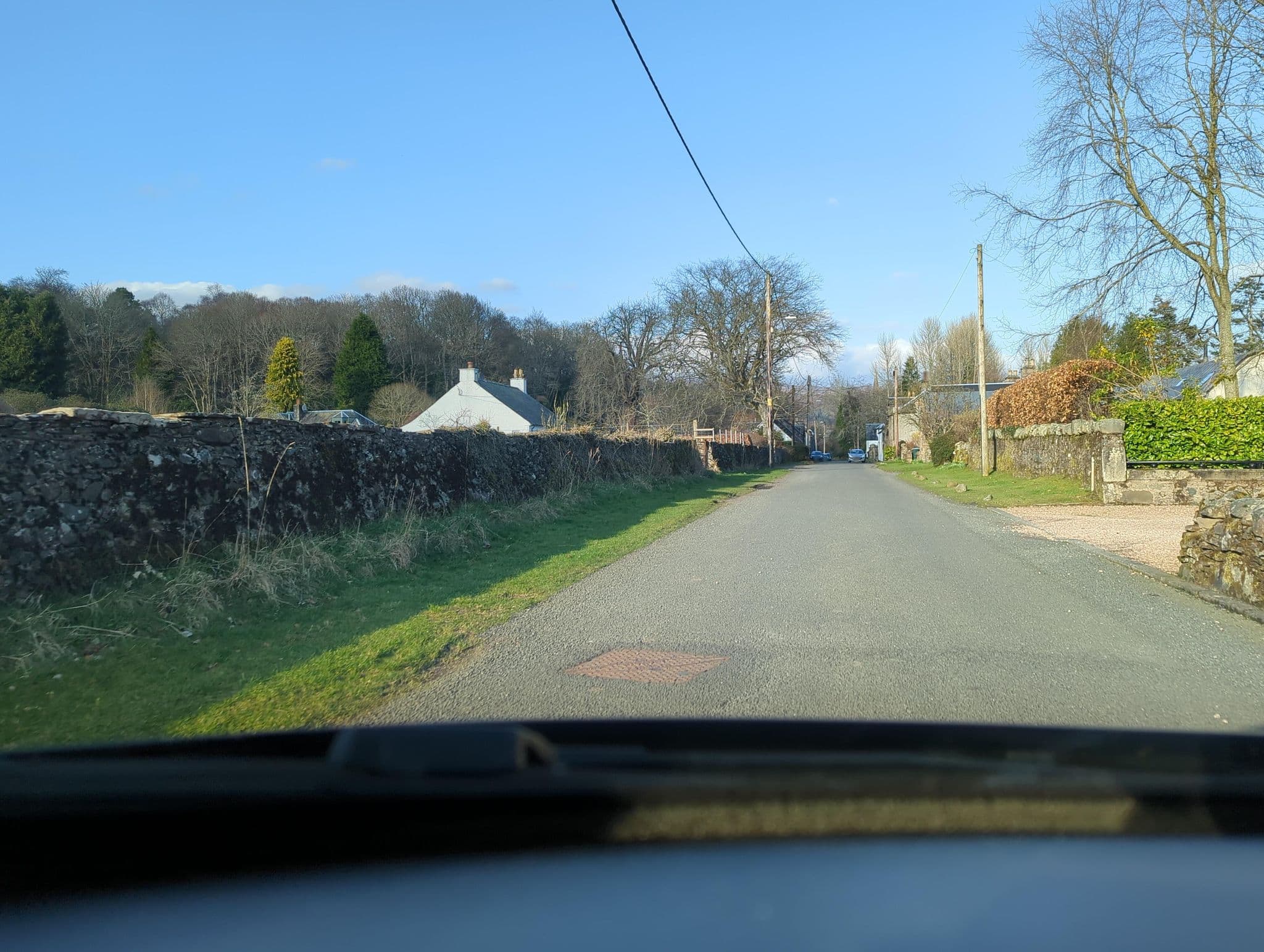 Street view near Ross Lodge, Comrie — © moohan (CC BY-SA · Mapillary)