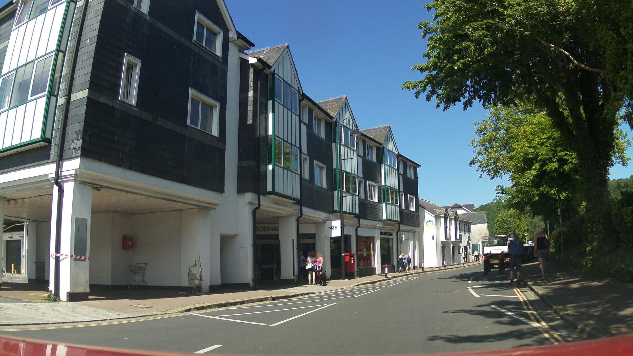 Street view near George & Dragon, Dartmouth — © southglos (CC BY-SA · Mapillary)