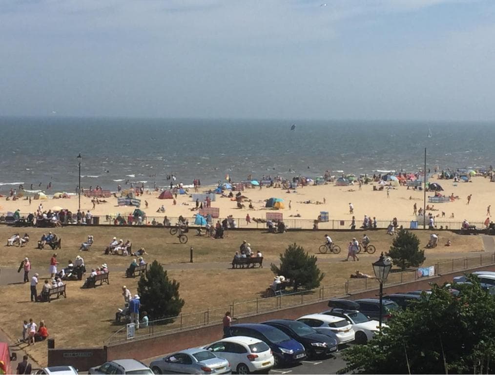Pier Road Holiday Cottage, Gorleston-on-Sea