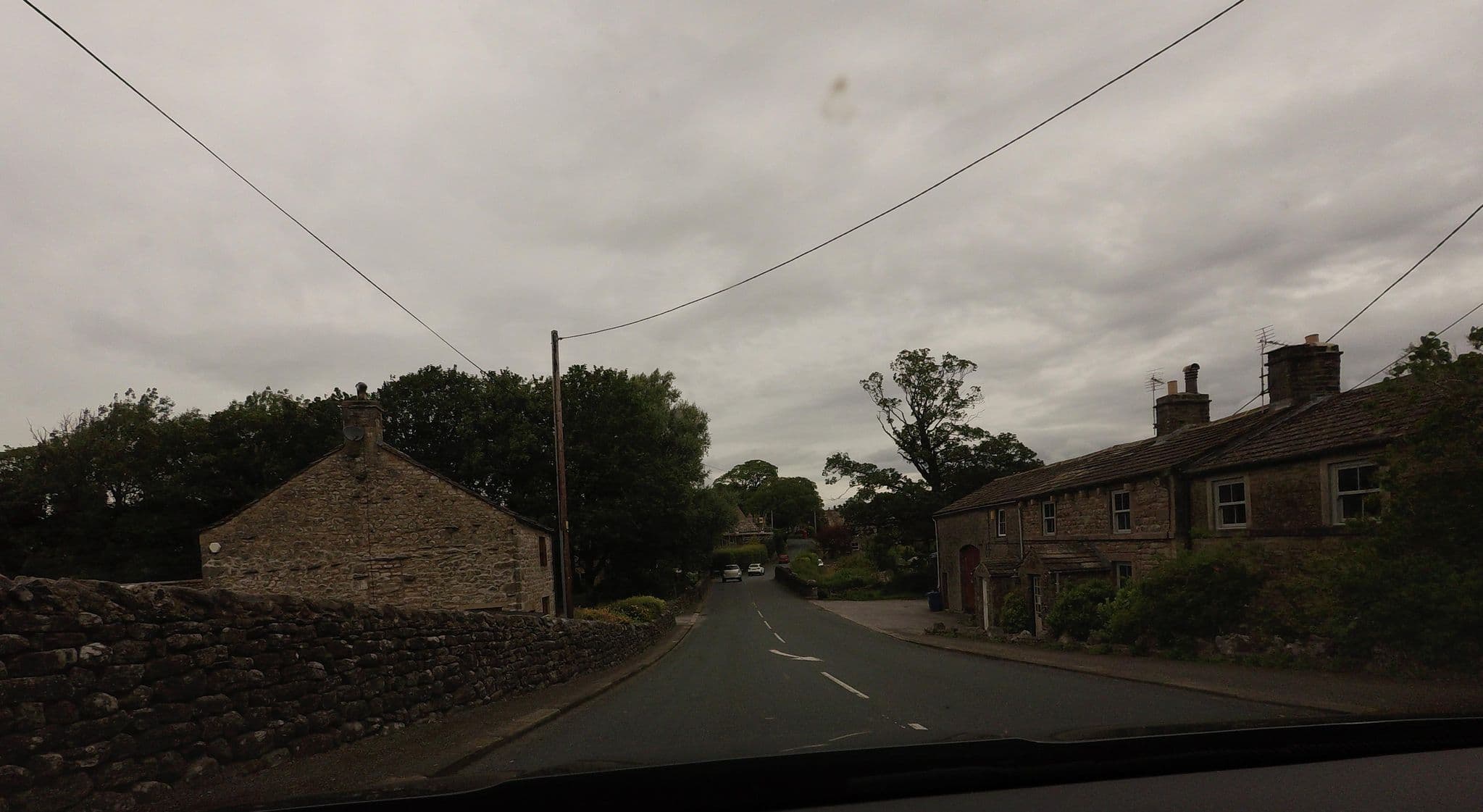 Street view near Ling House Bed and Breakfast, Grassington — © tallguy (CC BY-SA · Mapillary)