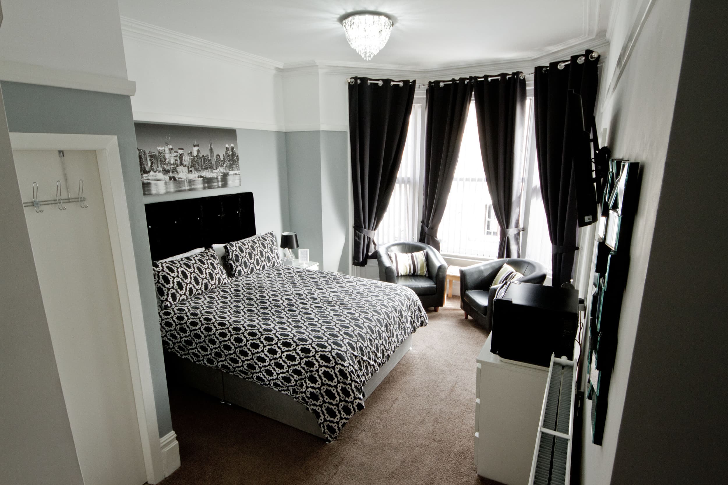 Rossall House Bed & Breakfast, Blackpool, for Families & Couples, Blackpool