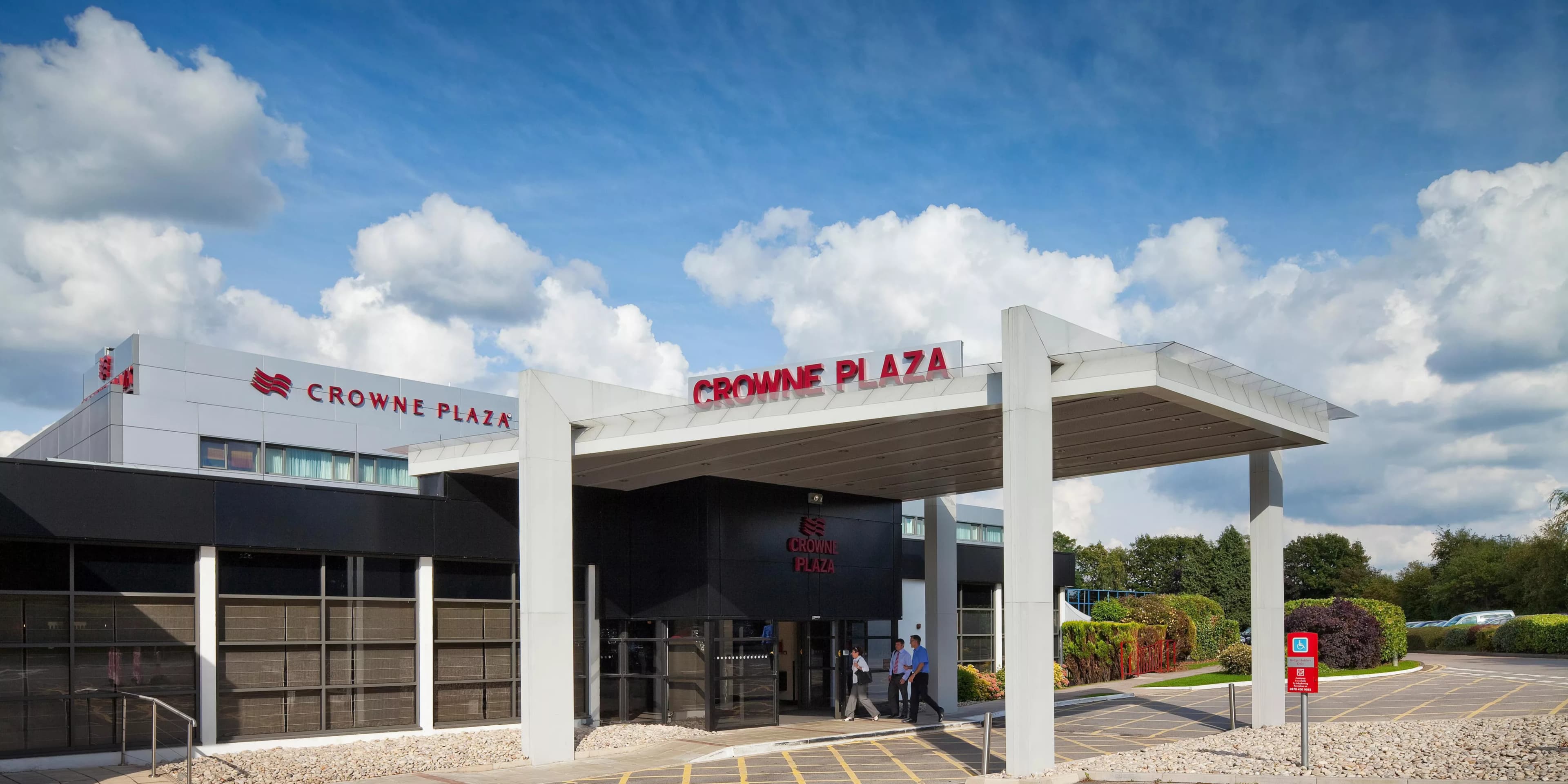 Crowne Plaza Manchester Airport by IHG, Hale Barns