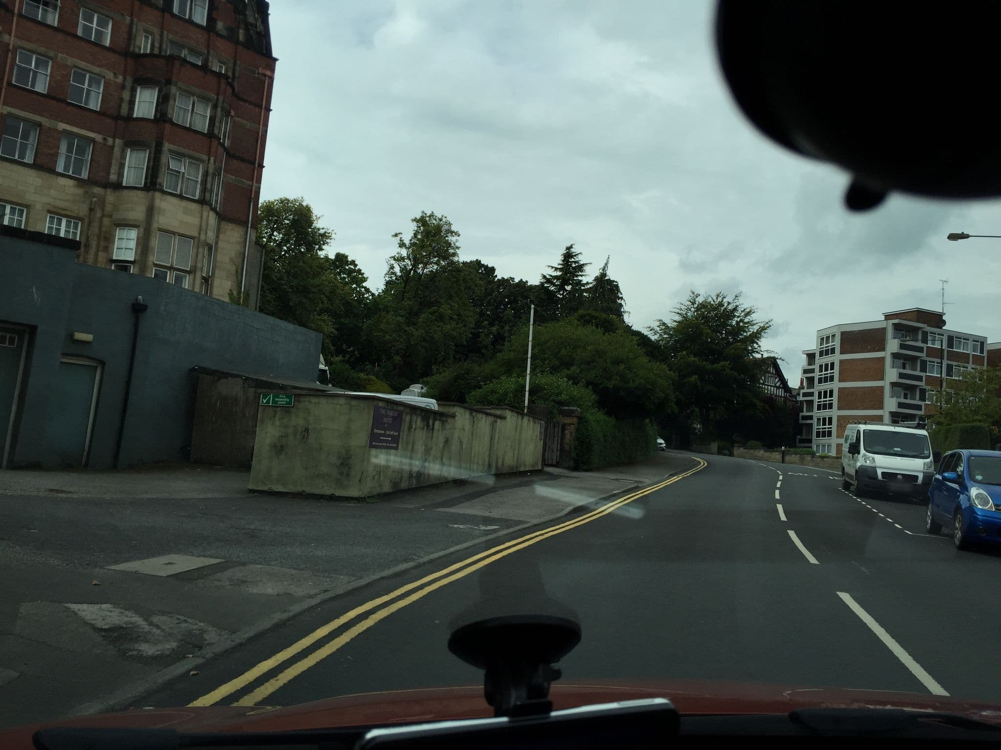 Street view near Premier Inn Harrogate Town Centre hotel, Harrogate — © mackerski (CC BY-SA · Mapillary)