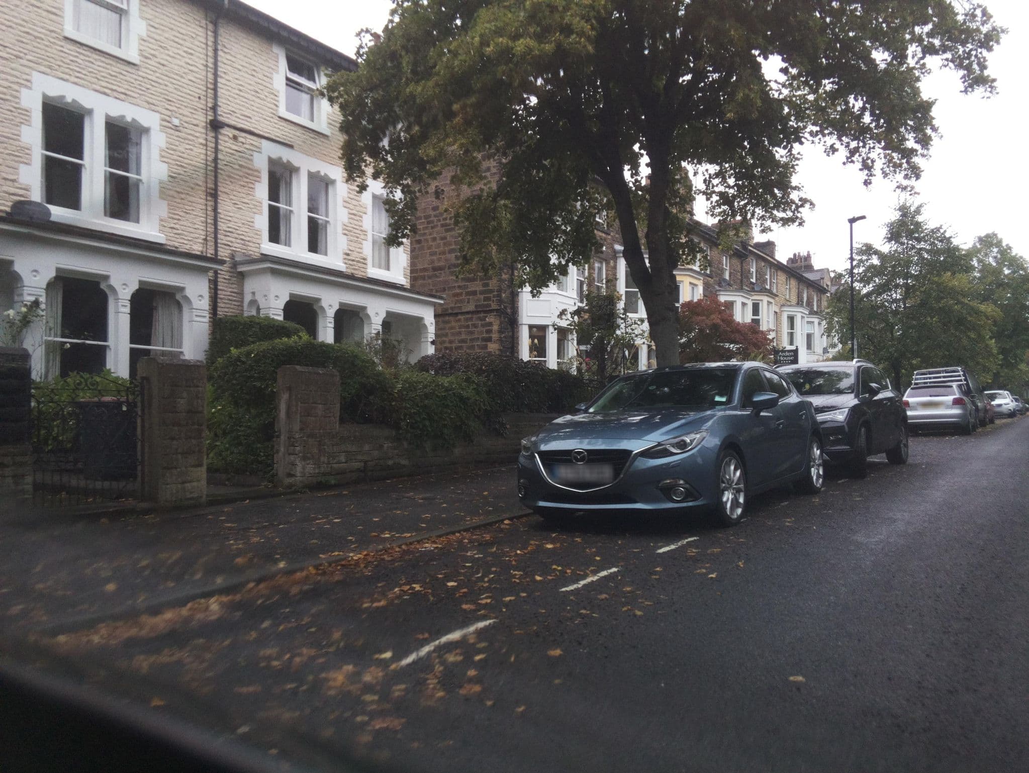 Street view near Murray House, Harrogate — © southglos (CC BY-SA · Mapillary)