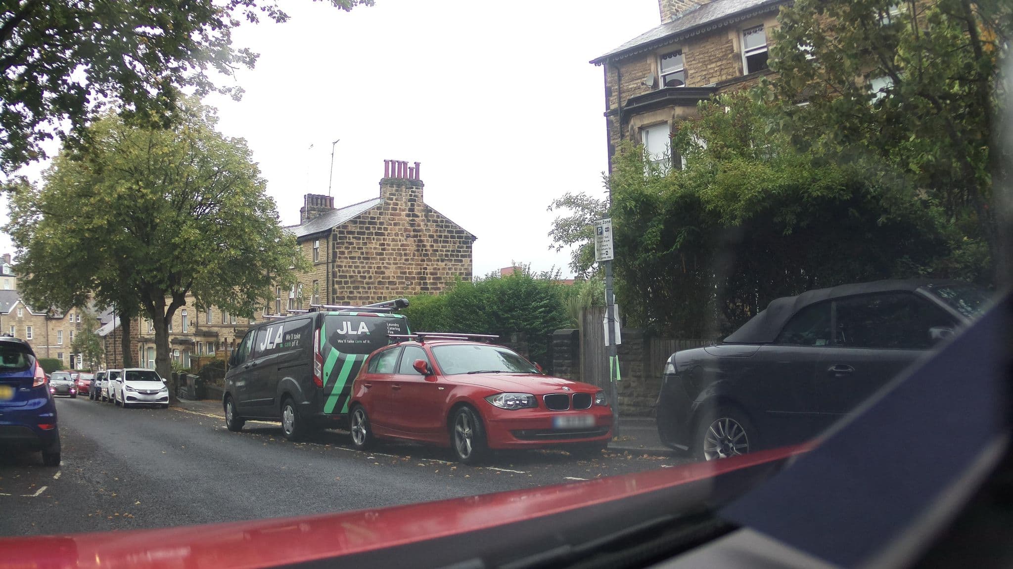 Street view near The Franklin, Harrogate — © southglos (CC BY-SA · Mapillary)