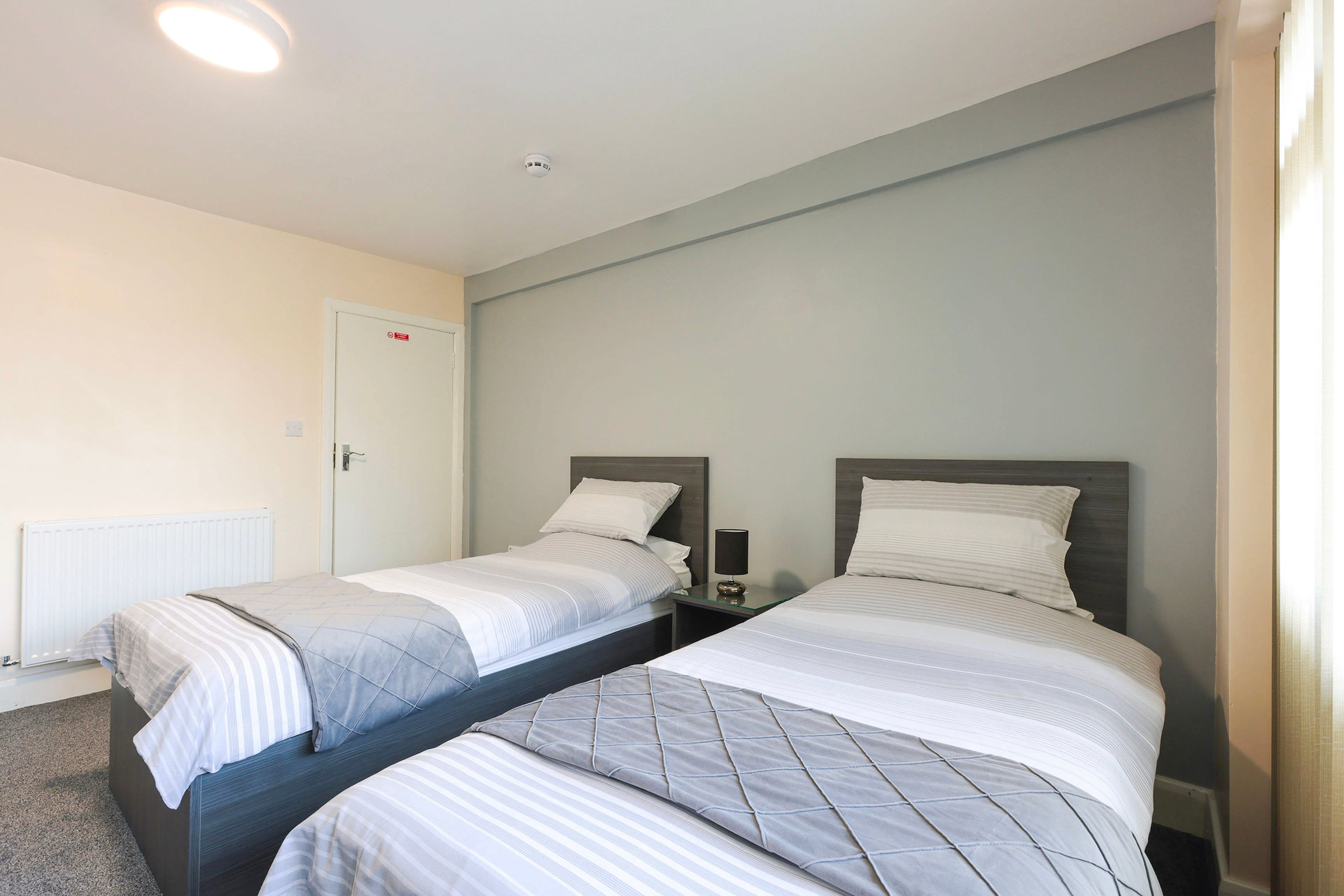 OYO Honeycroft Lodge, Hillingdon