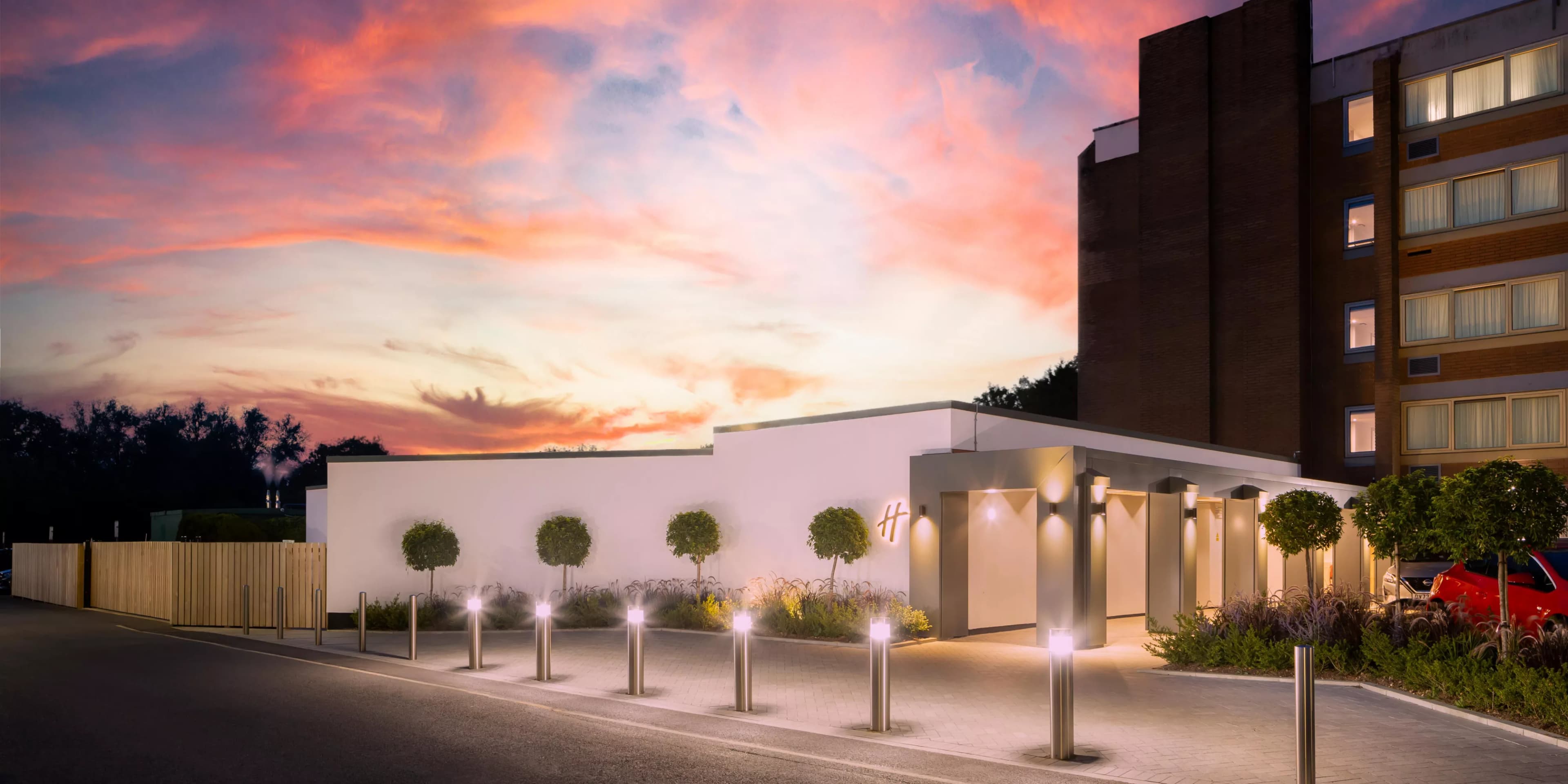 Holiday Inn London - Gatwick Airport by IHG, Horley