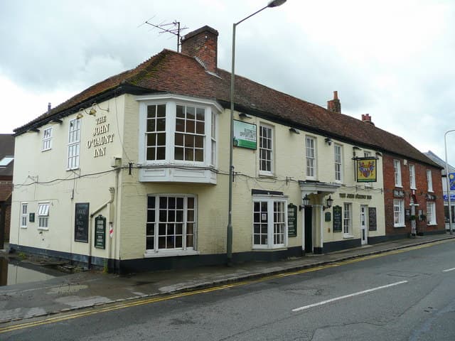 John O'Gaunt Inn (via Wikimedia Commons, CC BY-SA 2.0)