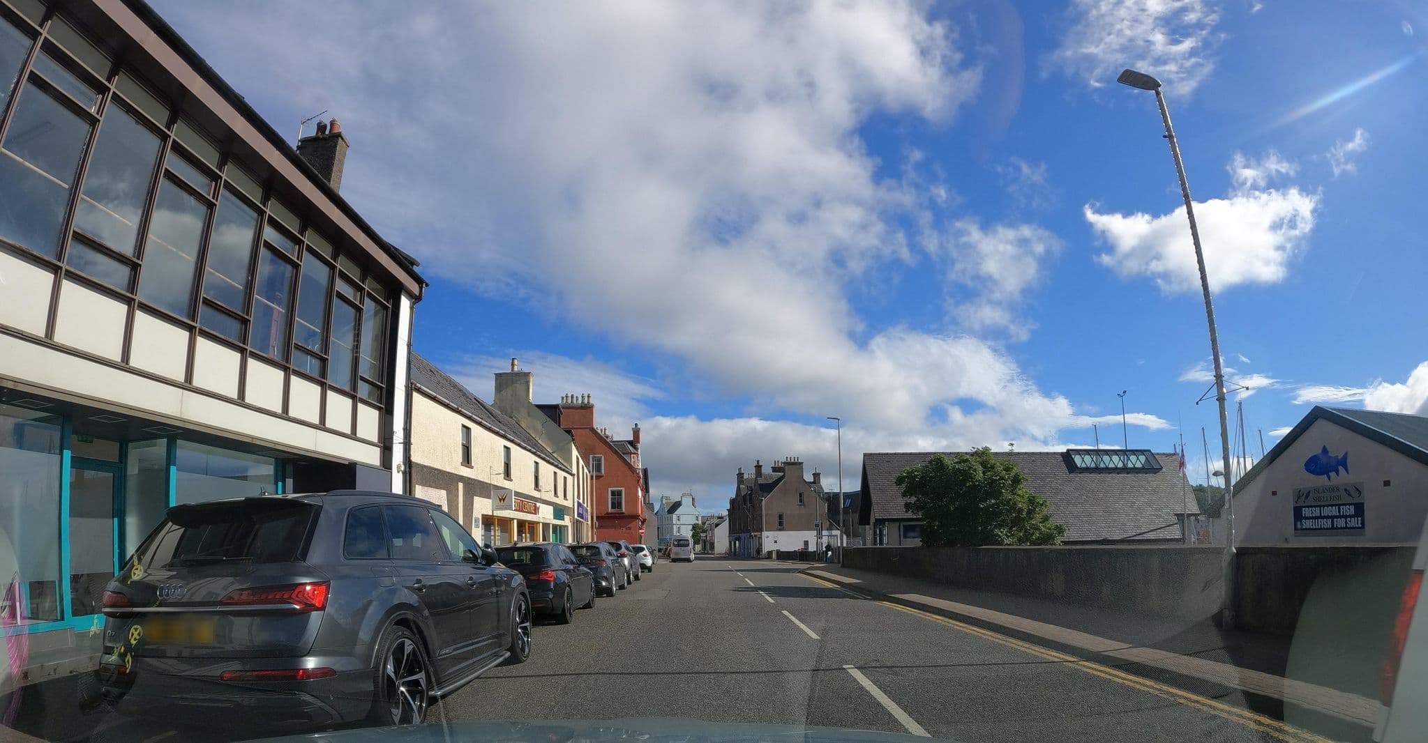 Street view near Managers Flat Royal Hotel, Stornoway — © hobgoblin (CC BY-SA · Mapillary)