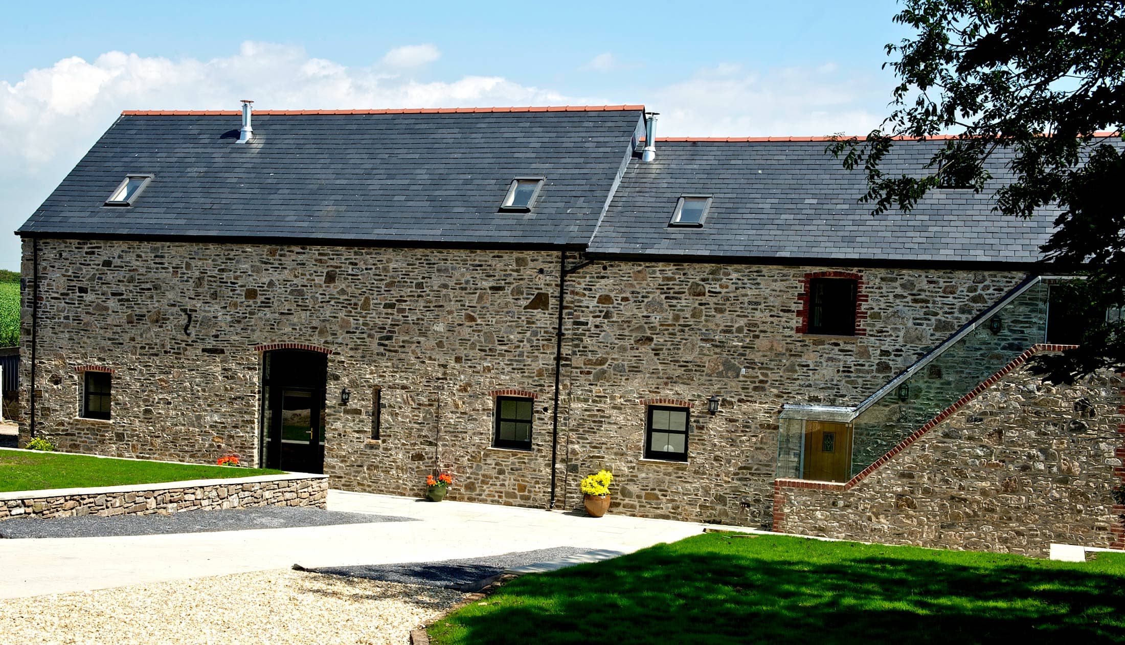 Kidwelly Farm Cottages ( book direct for best prices ), Kidwelly