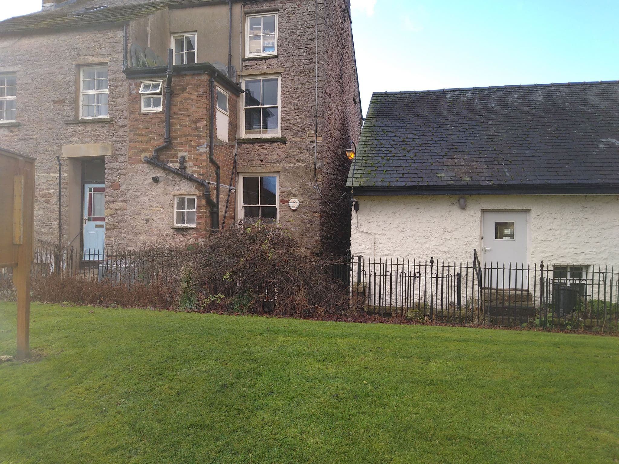 Street view near Hall View, Kirkby Stephen — © jethro10 (CC BY-SA · Mapillary)