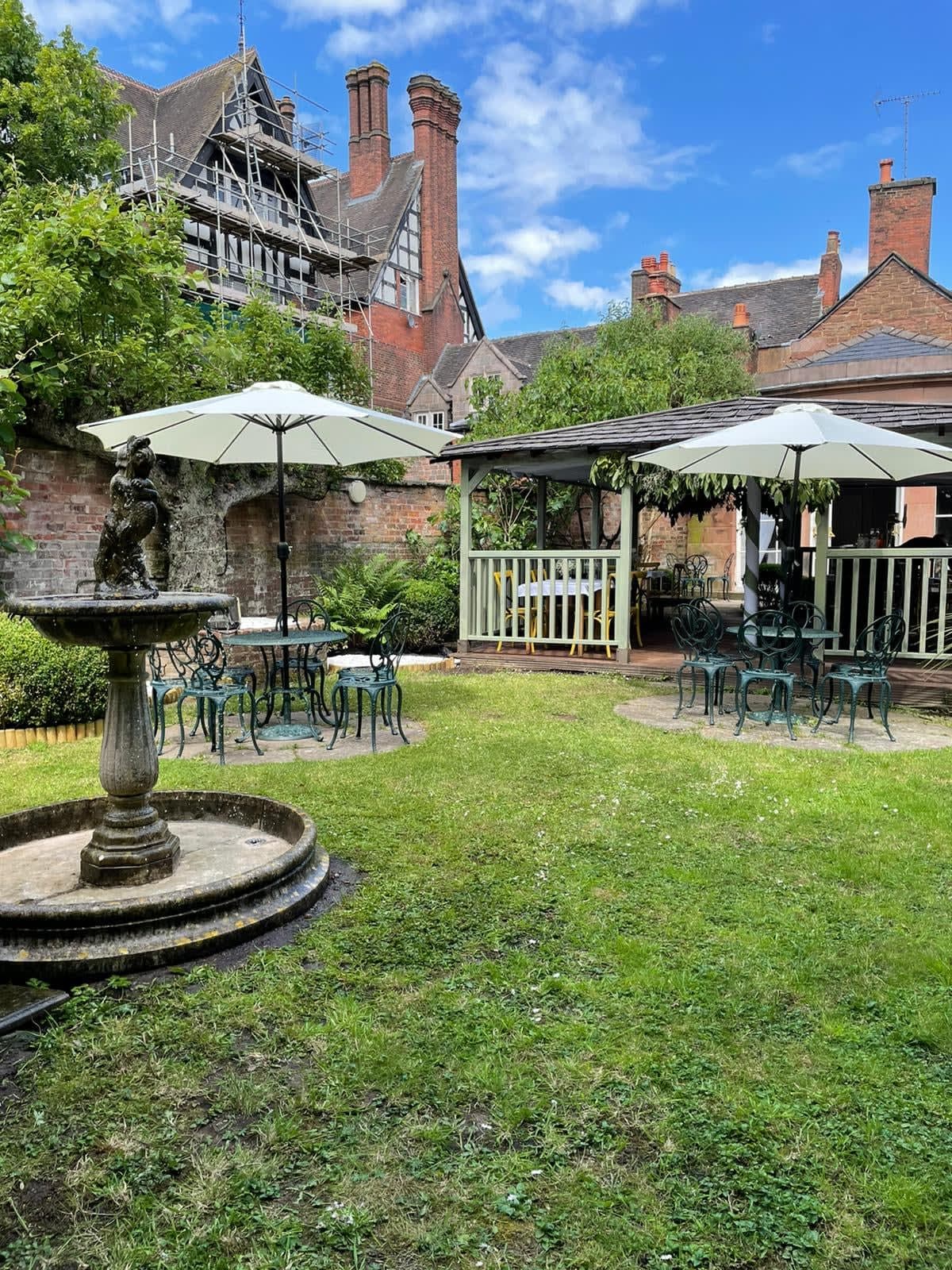 The Silk House, Leek