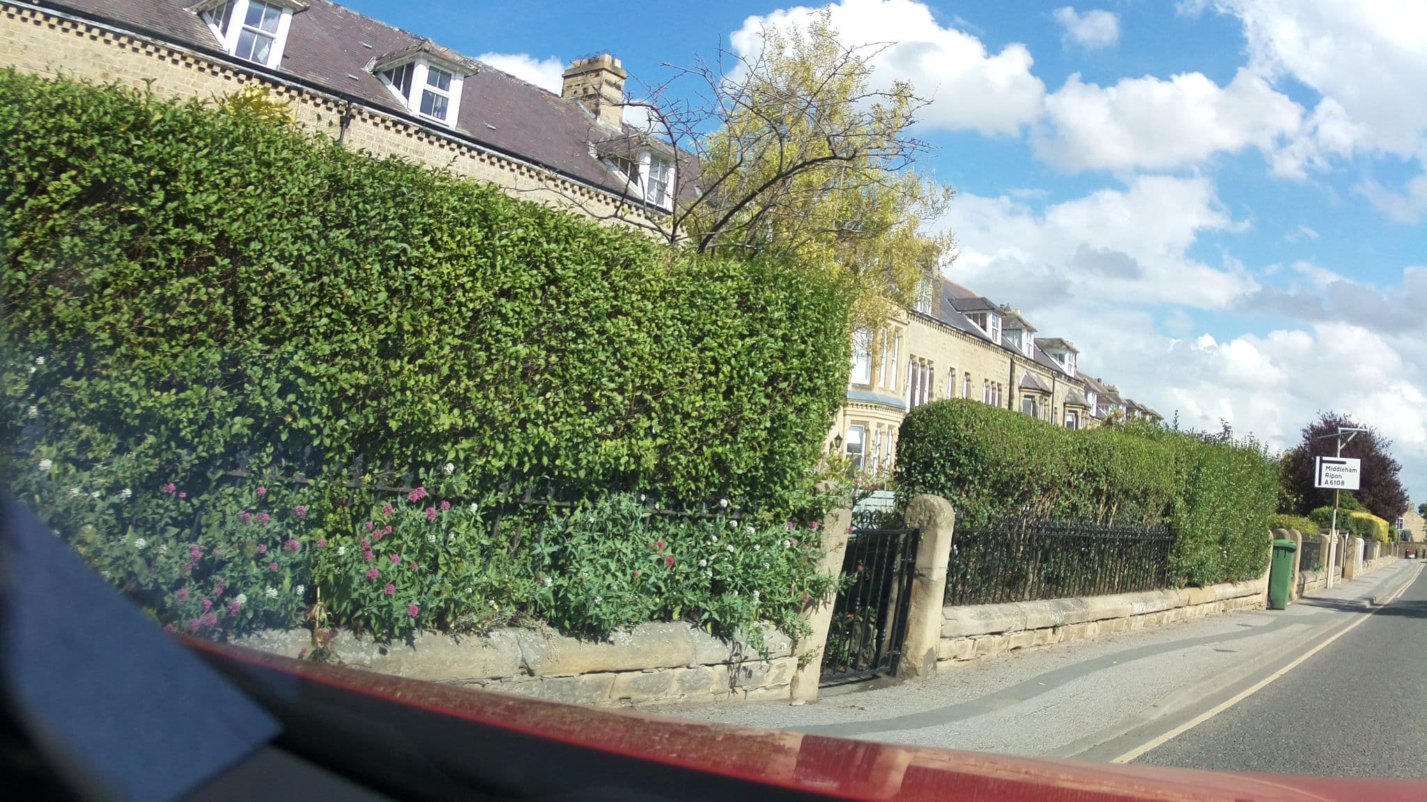 Street view near Eastfield Lodge Guest House for Group Accommodation with Self-catering Apartments, Leyburn — © southglos (CC BY-SA · Mapillary)