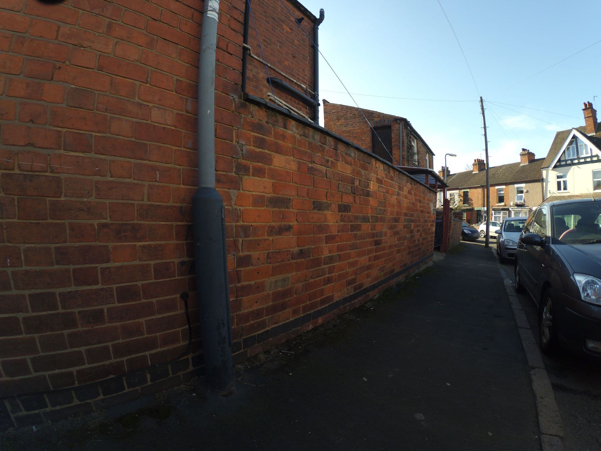 Street view near ENTIRE HOUSE WITH PARKING IN RUGBY, Rugby — © gness (CC BY-SA · Mapillary)