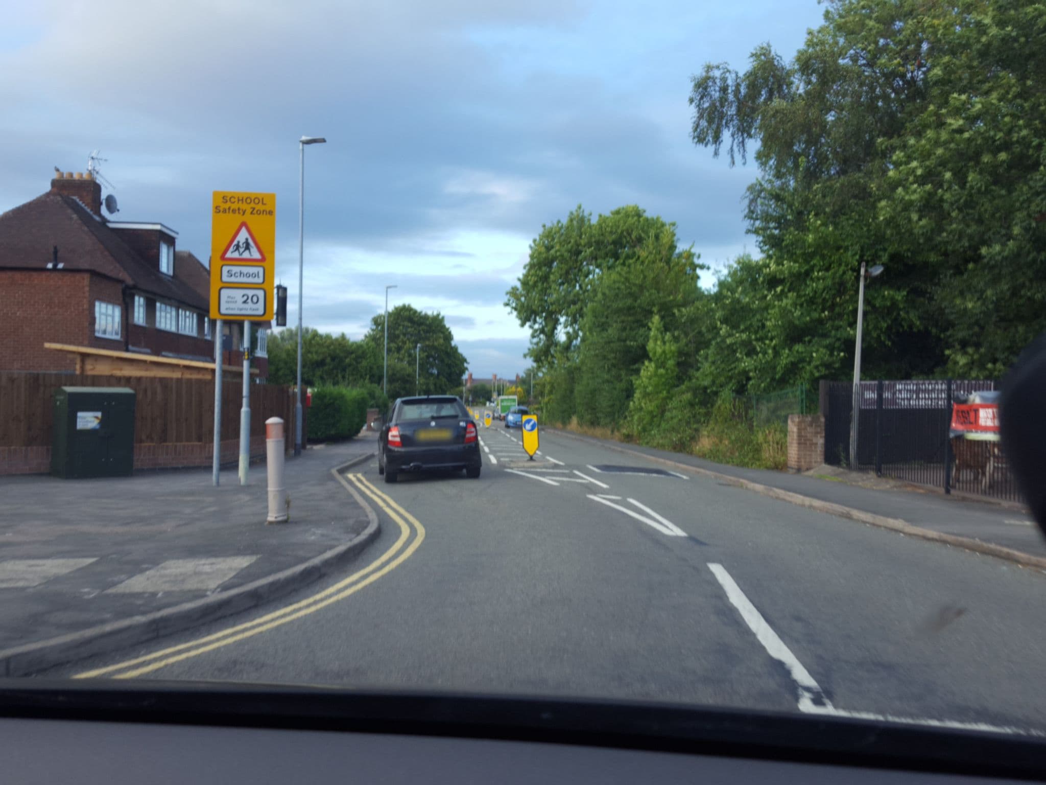 Street view near The Beacon Inn, Loughborough — © shadycraig (CC BY-SA · Mapillary)