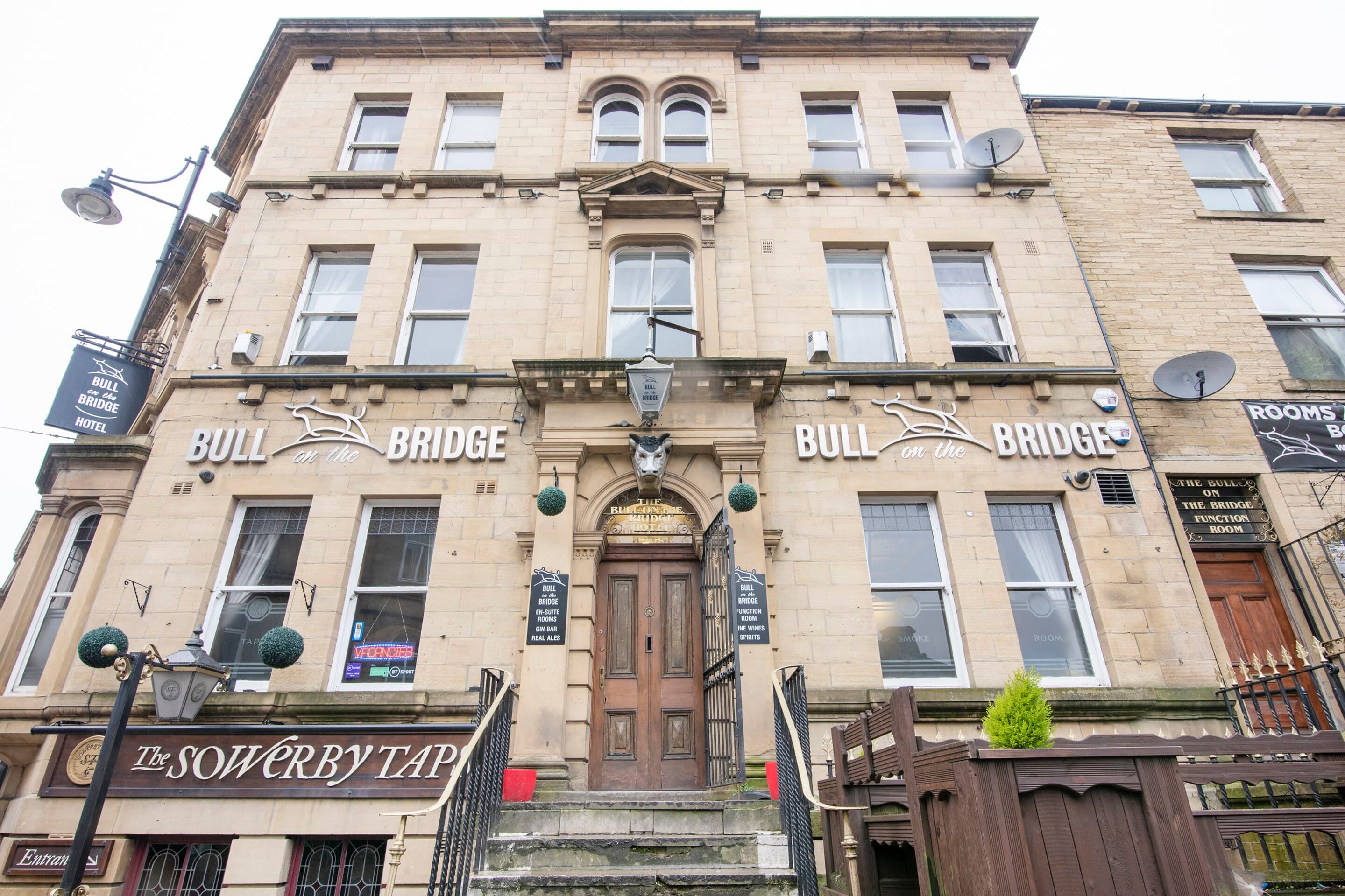 The Bull on the Bridge Hotel, Sowerby Bridge